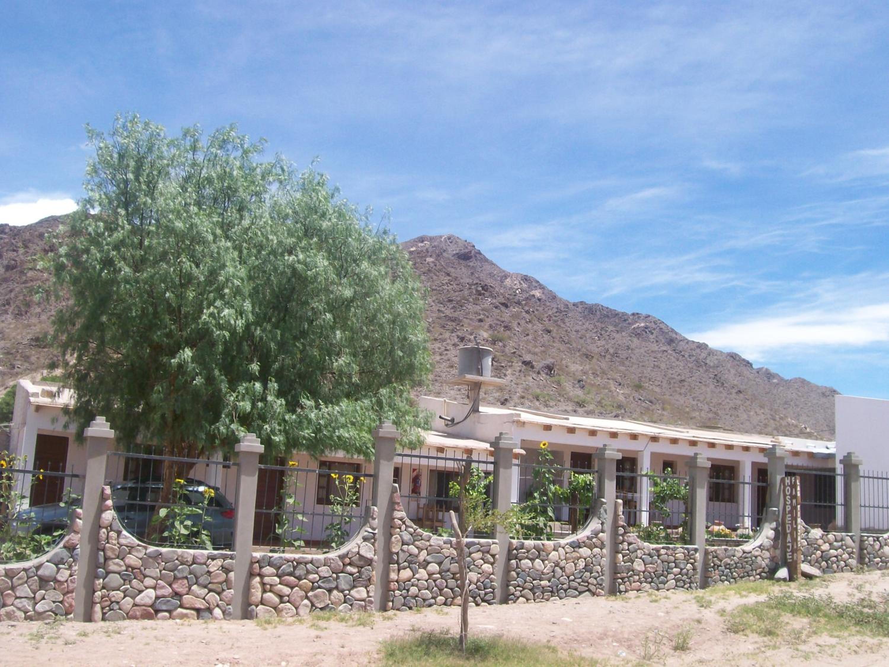 Hospedaje Las Tinajas