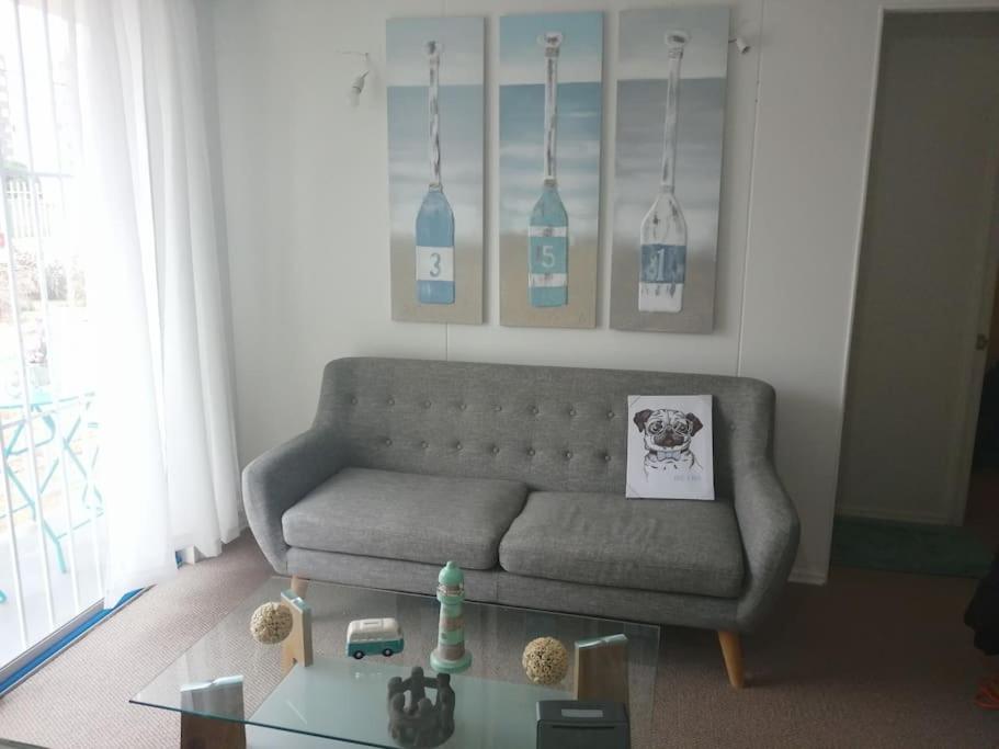 Departamento de 3 dormitorios a pasos Av. del Mar.