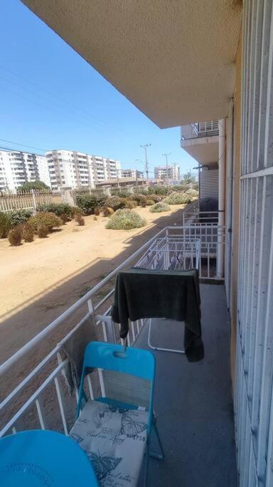 Departamento de 3 dormitorios a pasos Av. del Mar.
