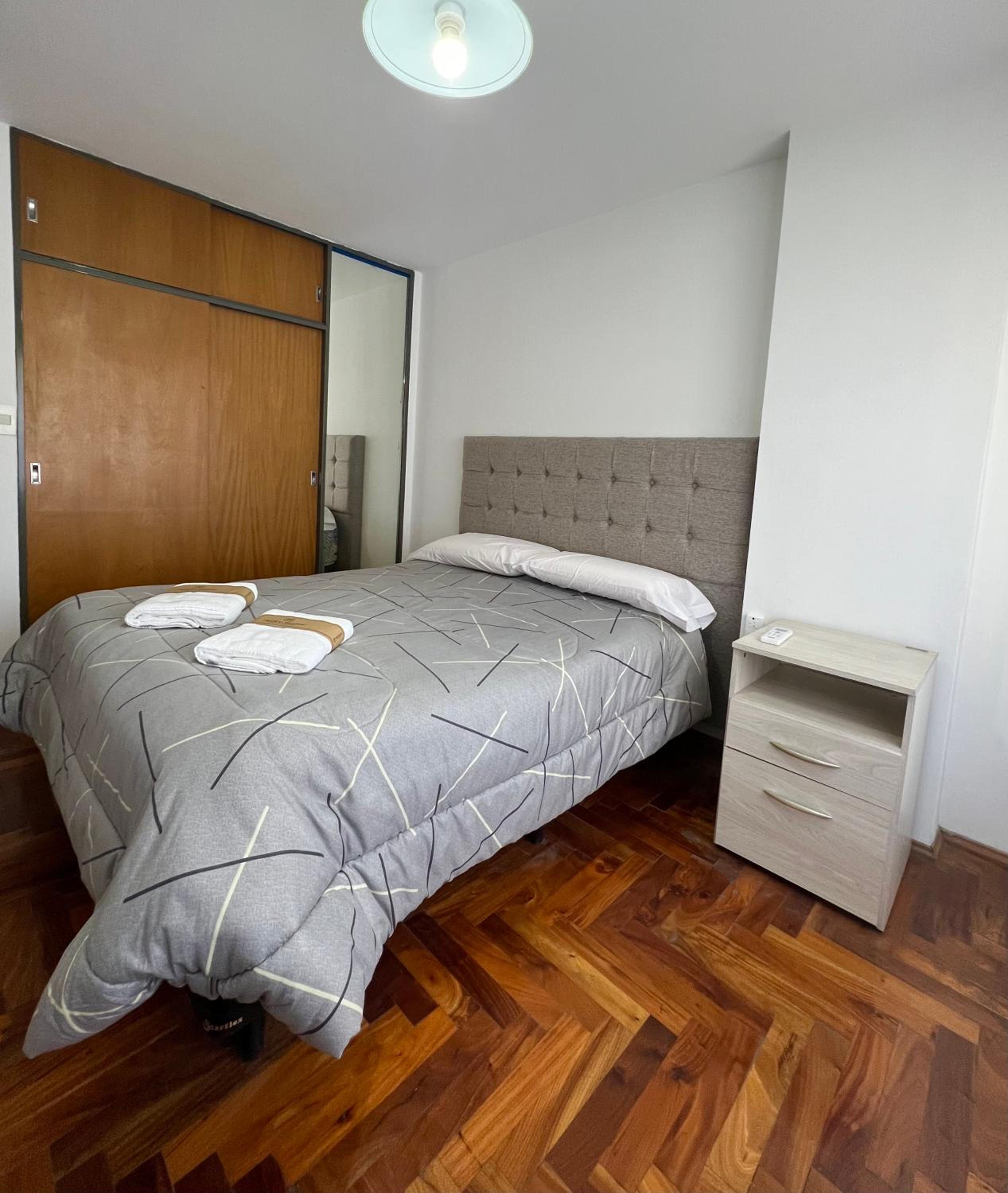 Apartamento en Colón y Cañada
