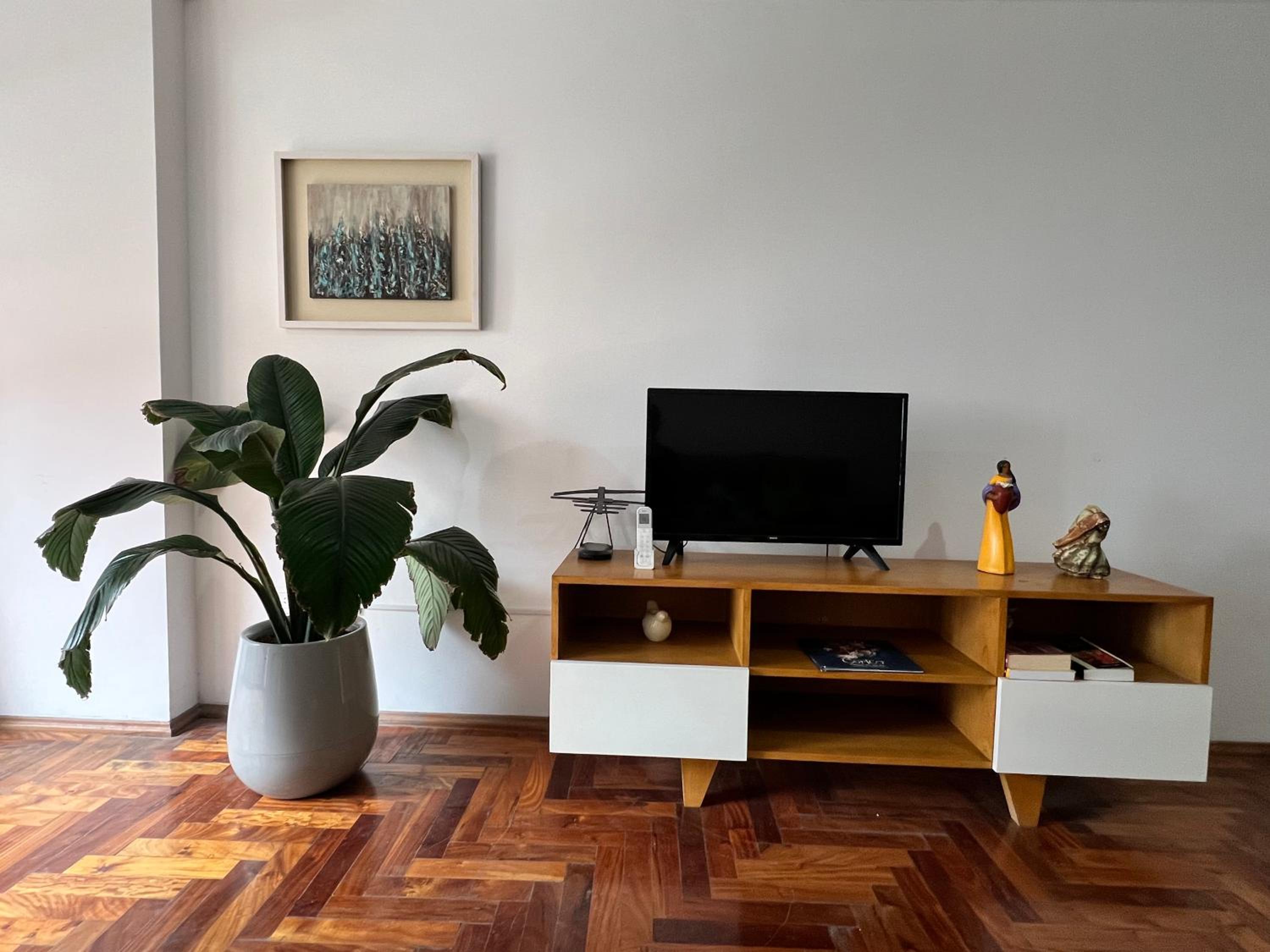 Apartamento en Colón y Cañada