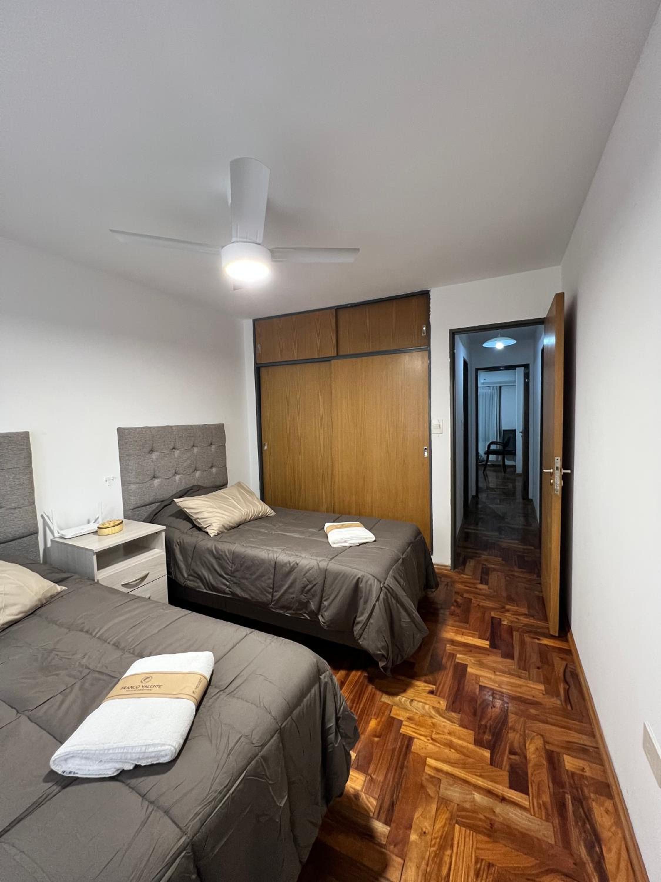 Apartamento en Colón y Cañada