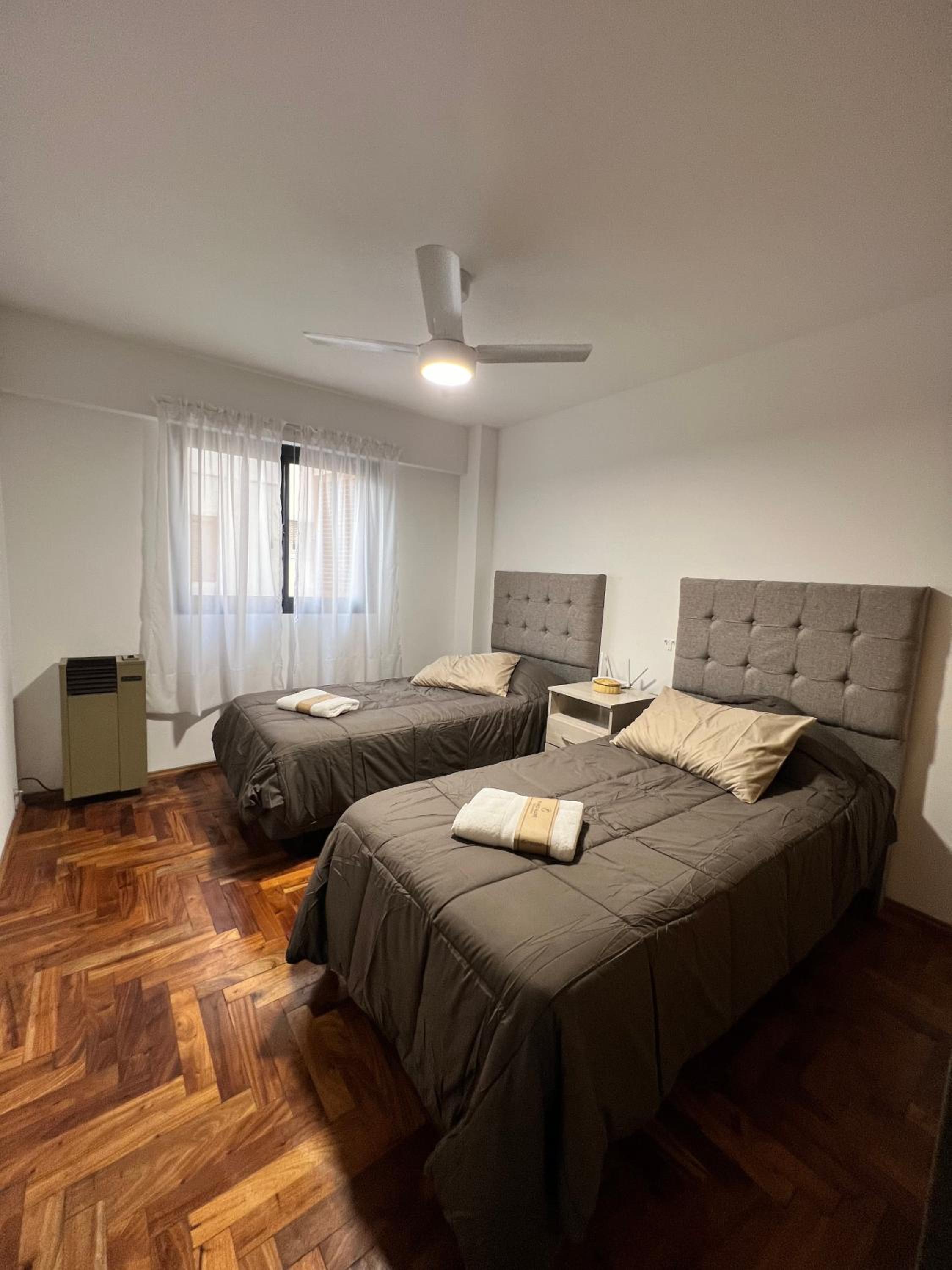 Apartamento en Colón y Cañada