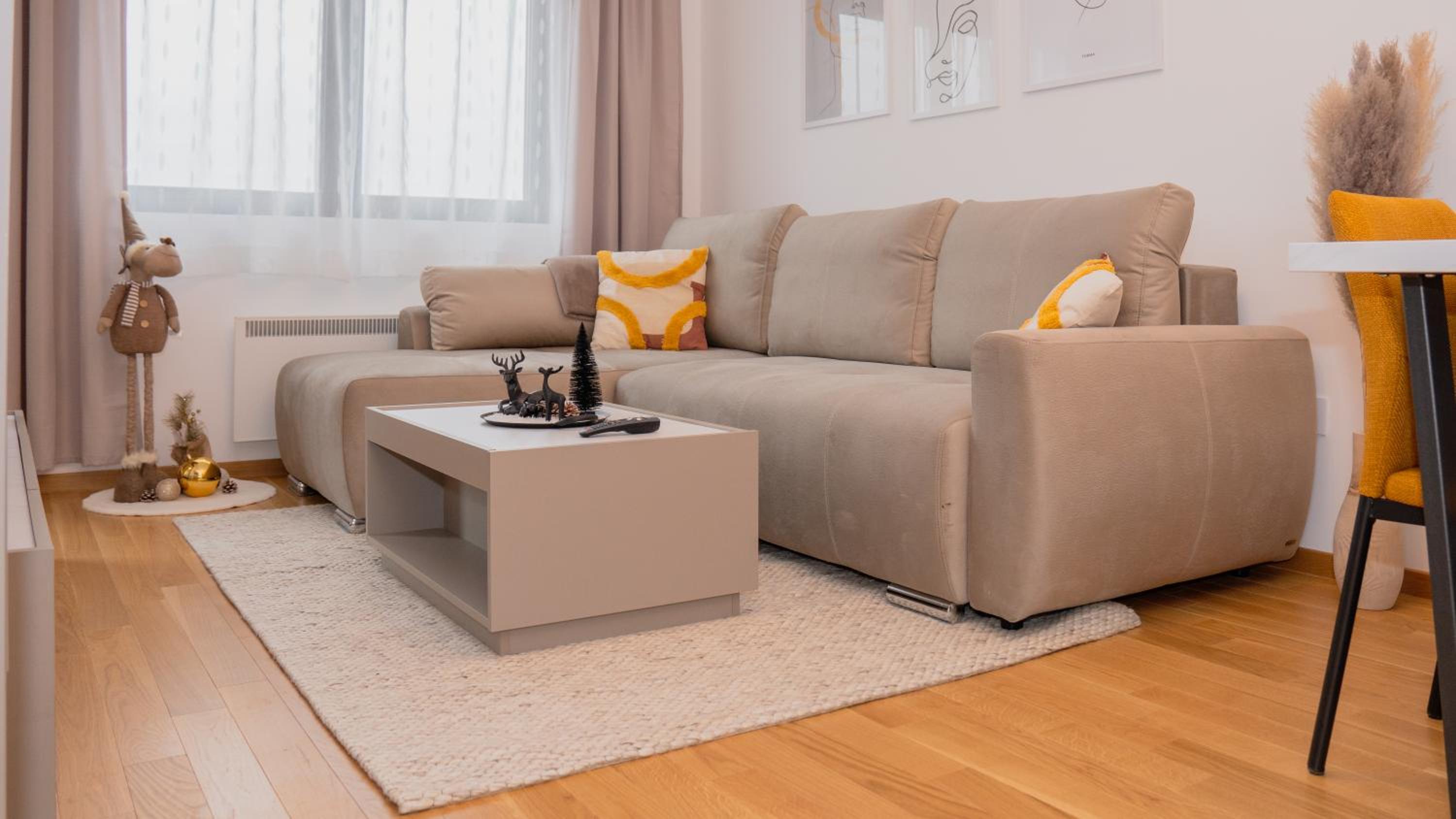 Apartment Forma