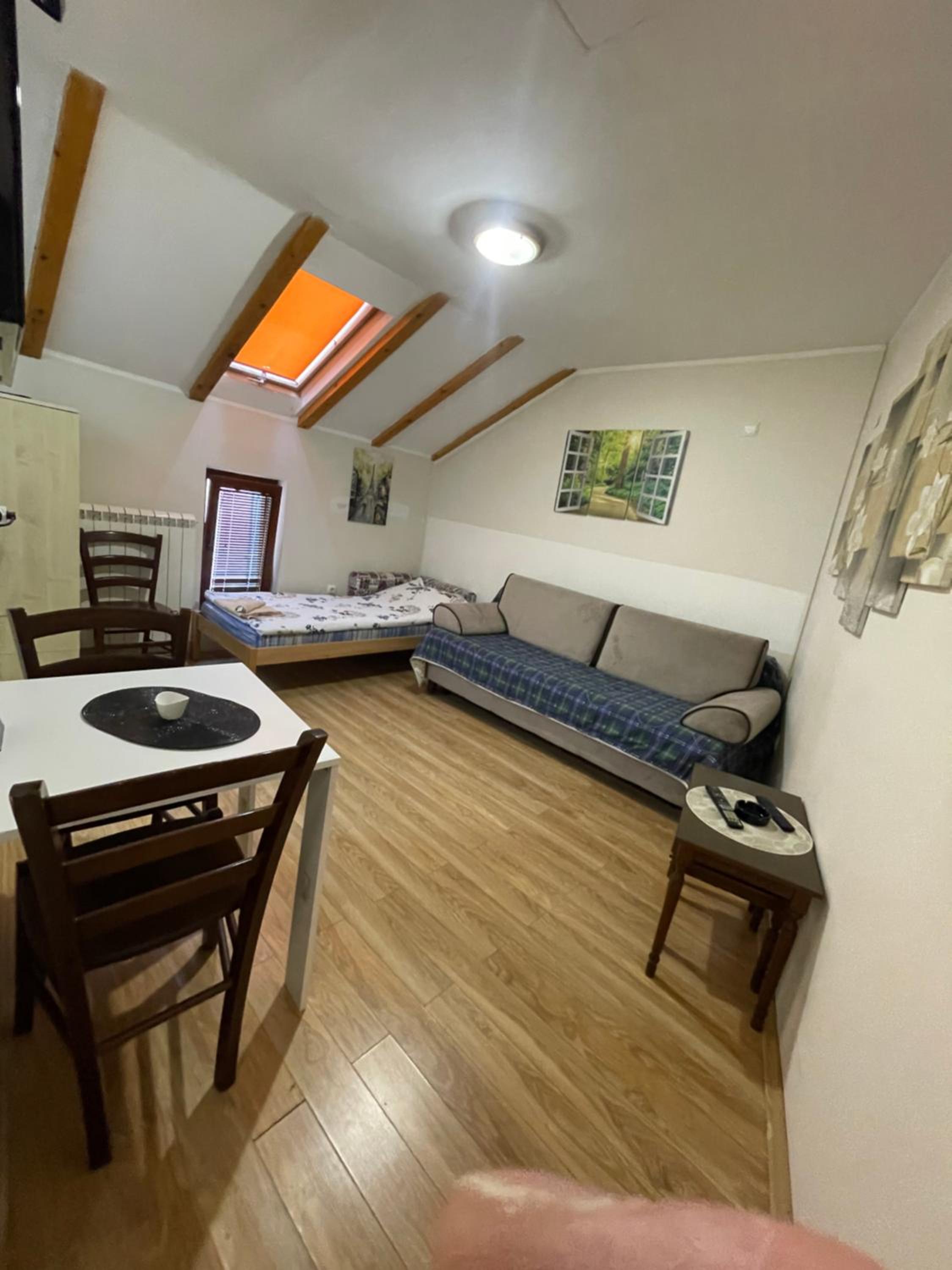 Bulevar Apartments view 4
