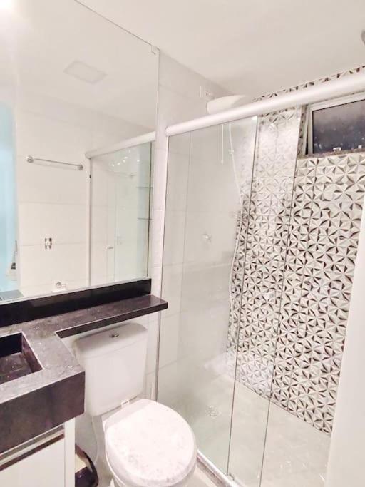 Condomínio aconchegante com piscina