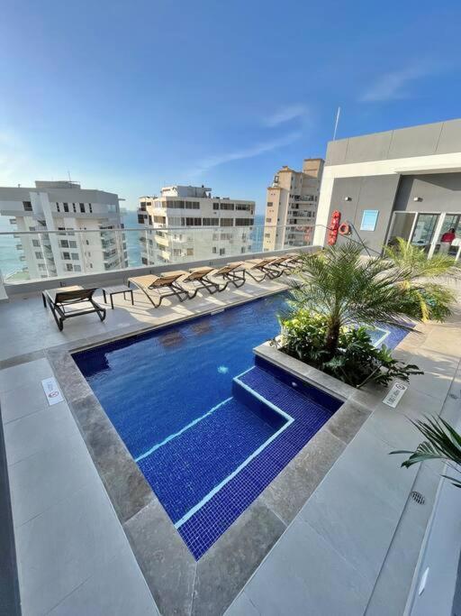 Aparta estudio de lujo con vista al mar
