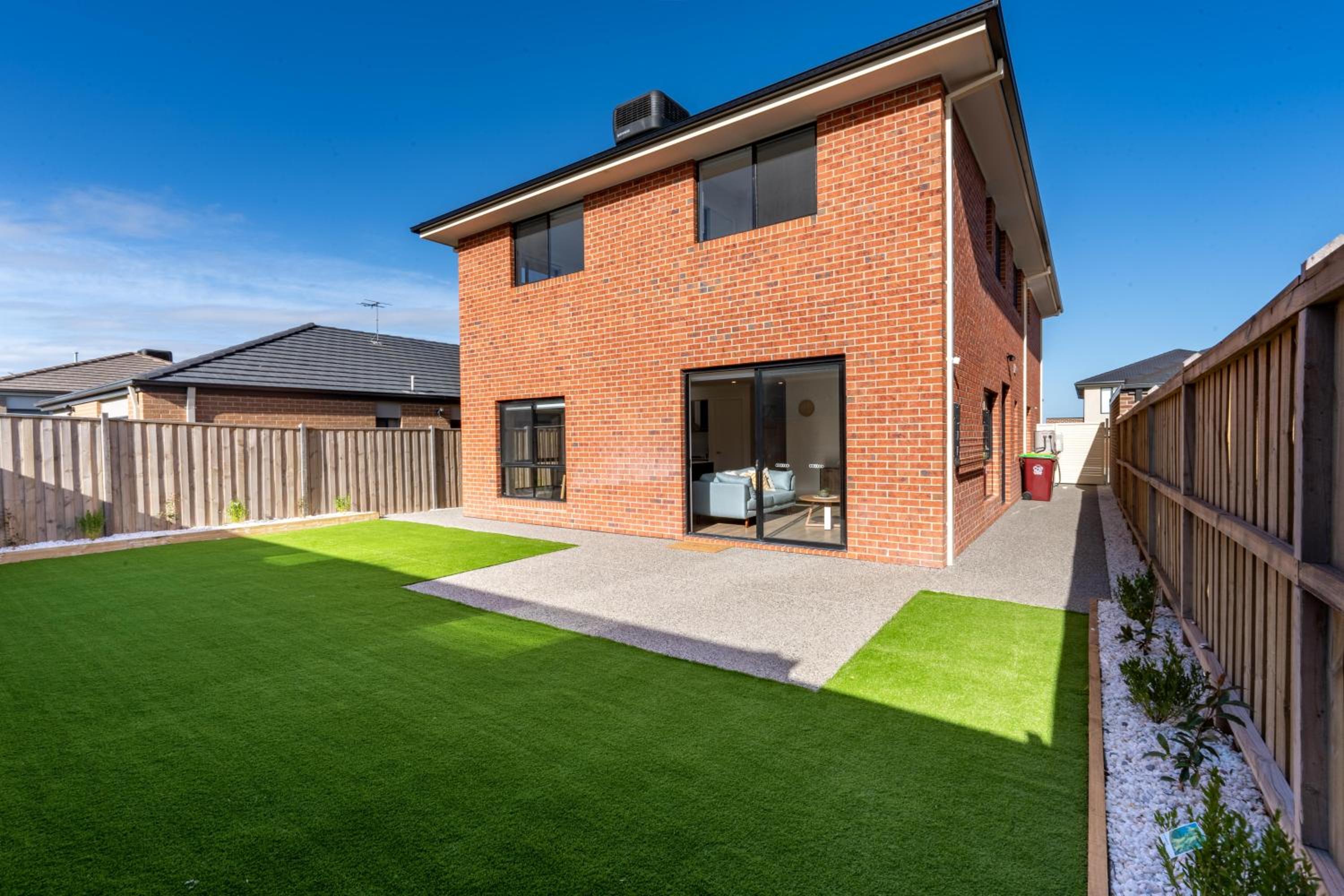 Modern new Homly House at Clyde