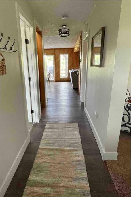Secluded Riverside Farm House - Near Sand Dunes view 5