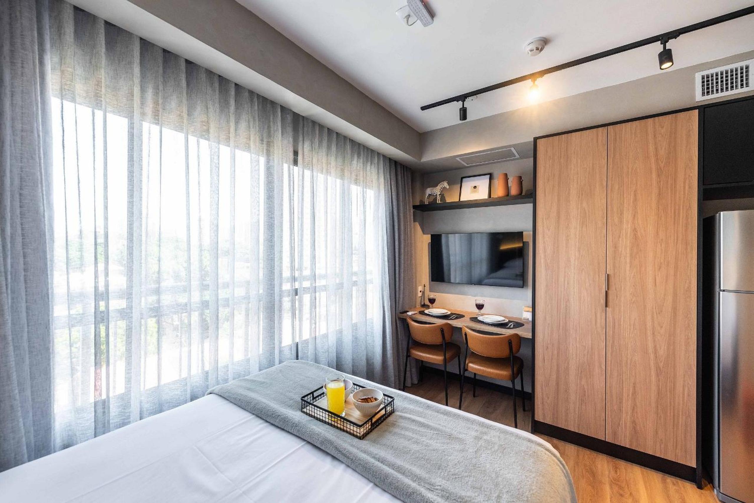 Modern and Comfortable Apartments In the Heart of Vila Mariana Close to Metro Santa Cruz