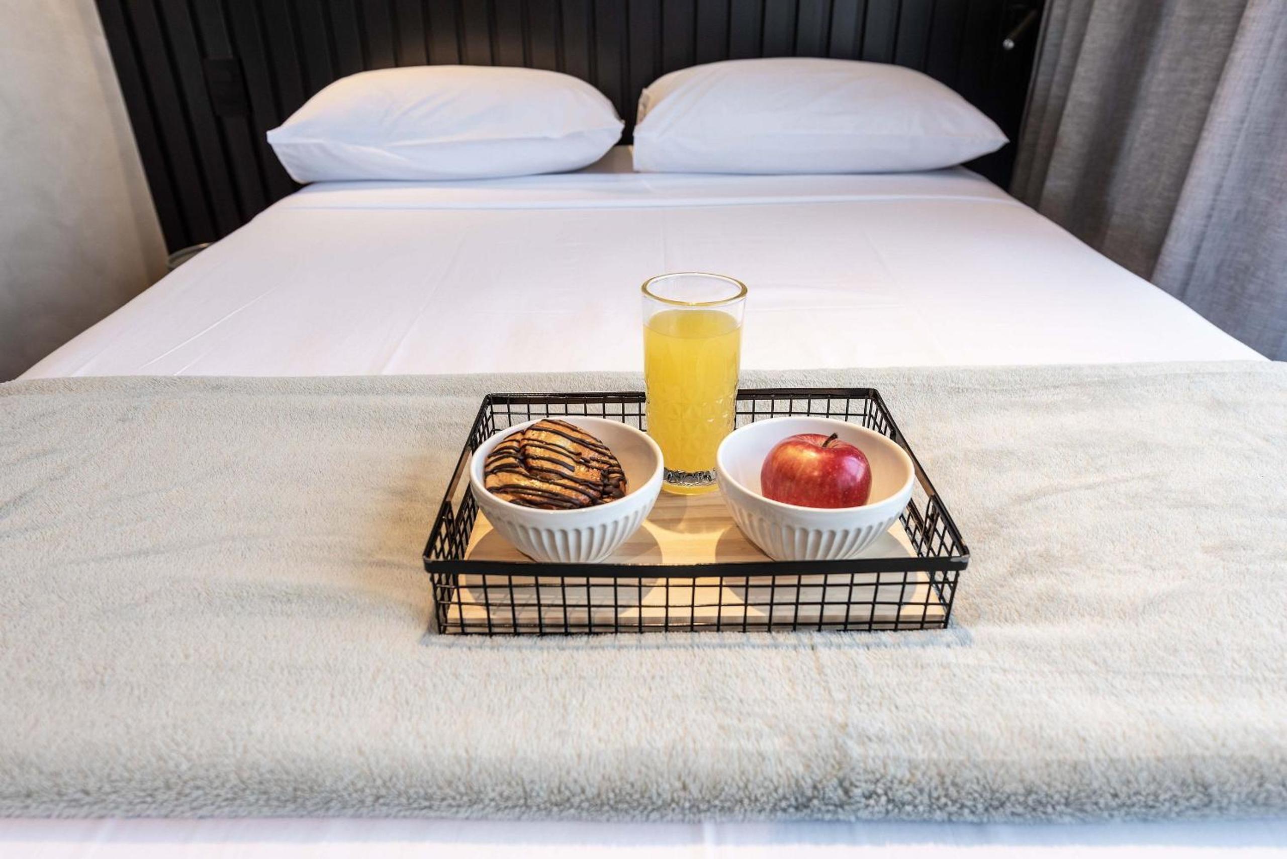 Modern and Comfortable Apartments In the Heart of Vila Mariana Close to Metro Santa Cruz