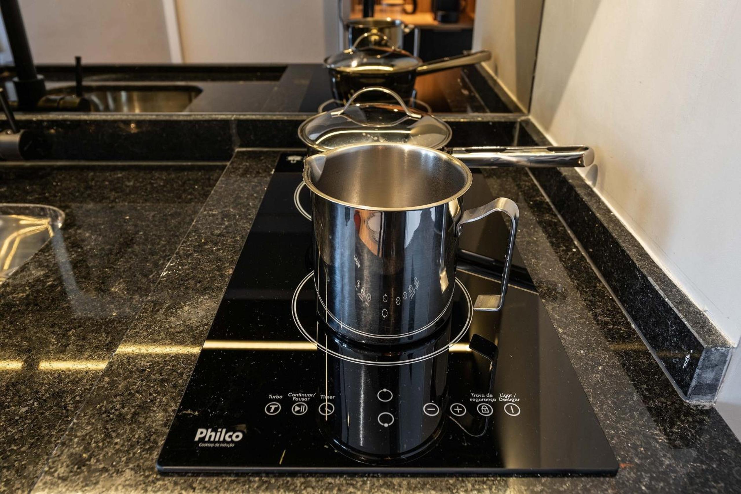 Modern and Comfortable Apartments In the Heart of Vila Mariana Close to Metro Santa Cruz