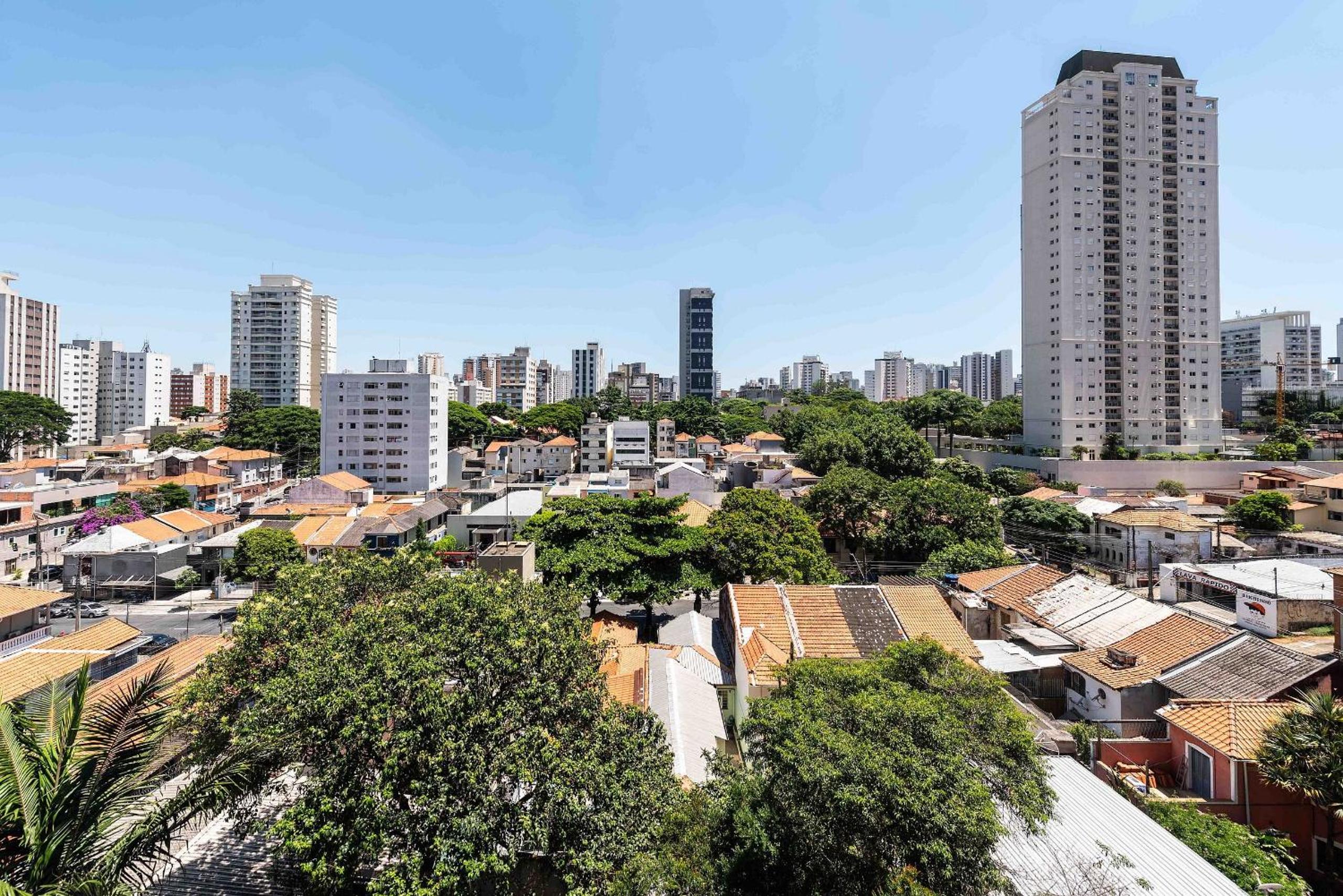 Modern and Comfortable Apartments In the Heart of Vila Mariana Close to Metro Santa Cruz