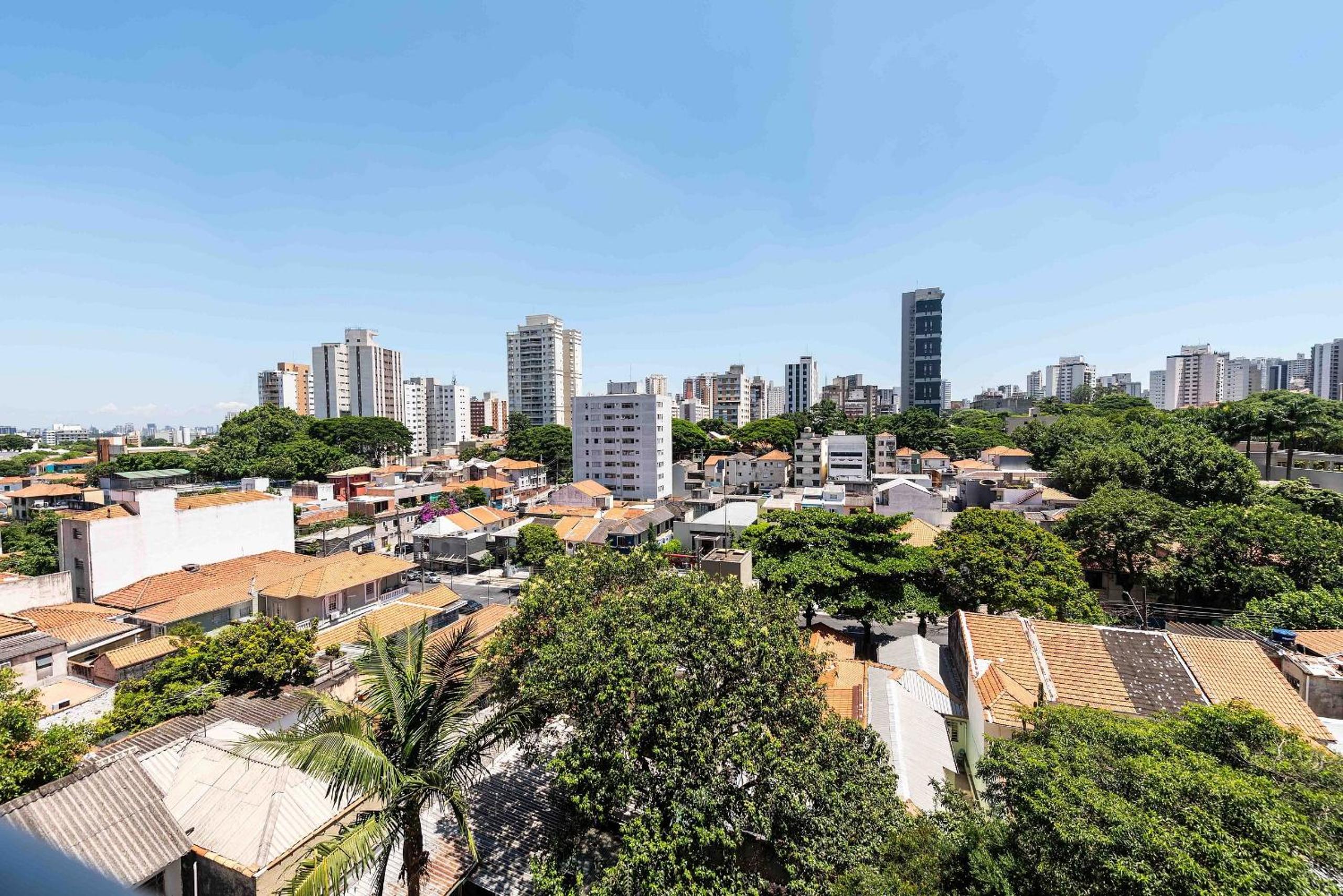 Modern and Comfortable Apartments In the Heart of Vila Mariana Close to Metro Santa Cruz