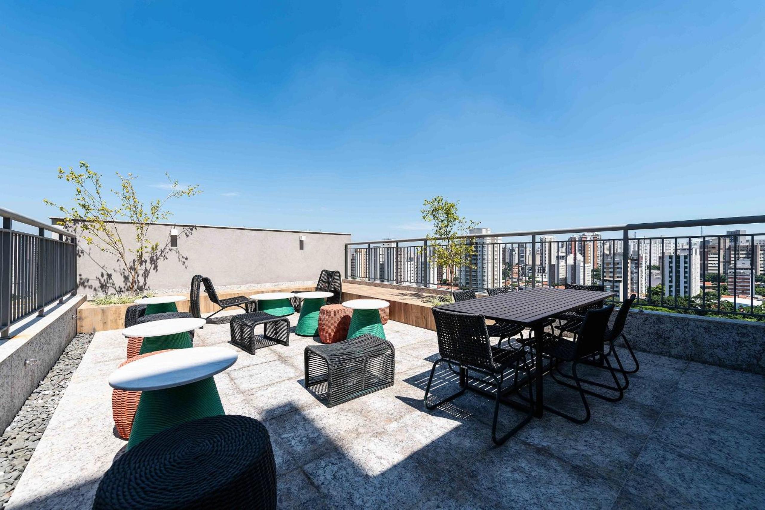 Modern and Comfortable Apartments In the Heart of Vila Mariana Close to Metro Santa Cruz