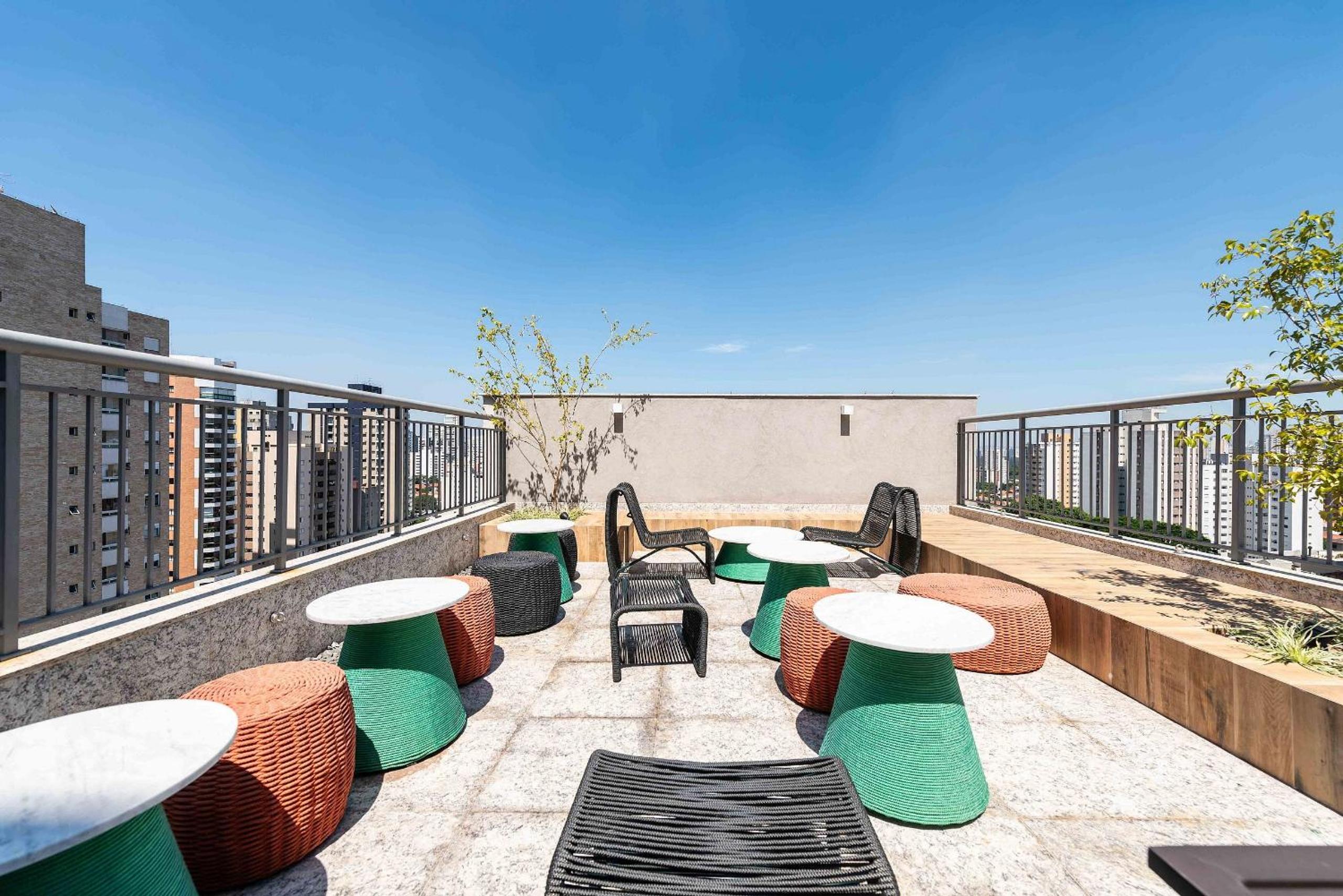 Modern and Comfortable Apartments In the Heart of Vila Mariana Close to Metro Santa Cruz