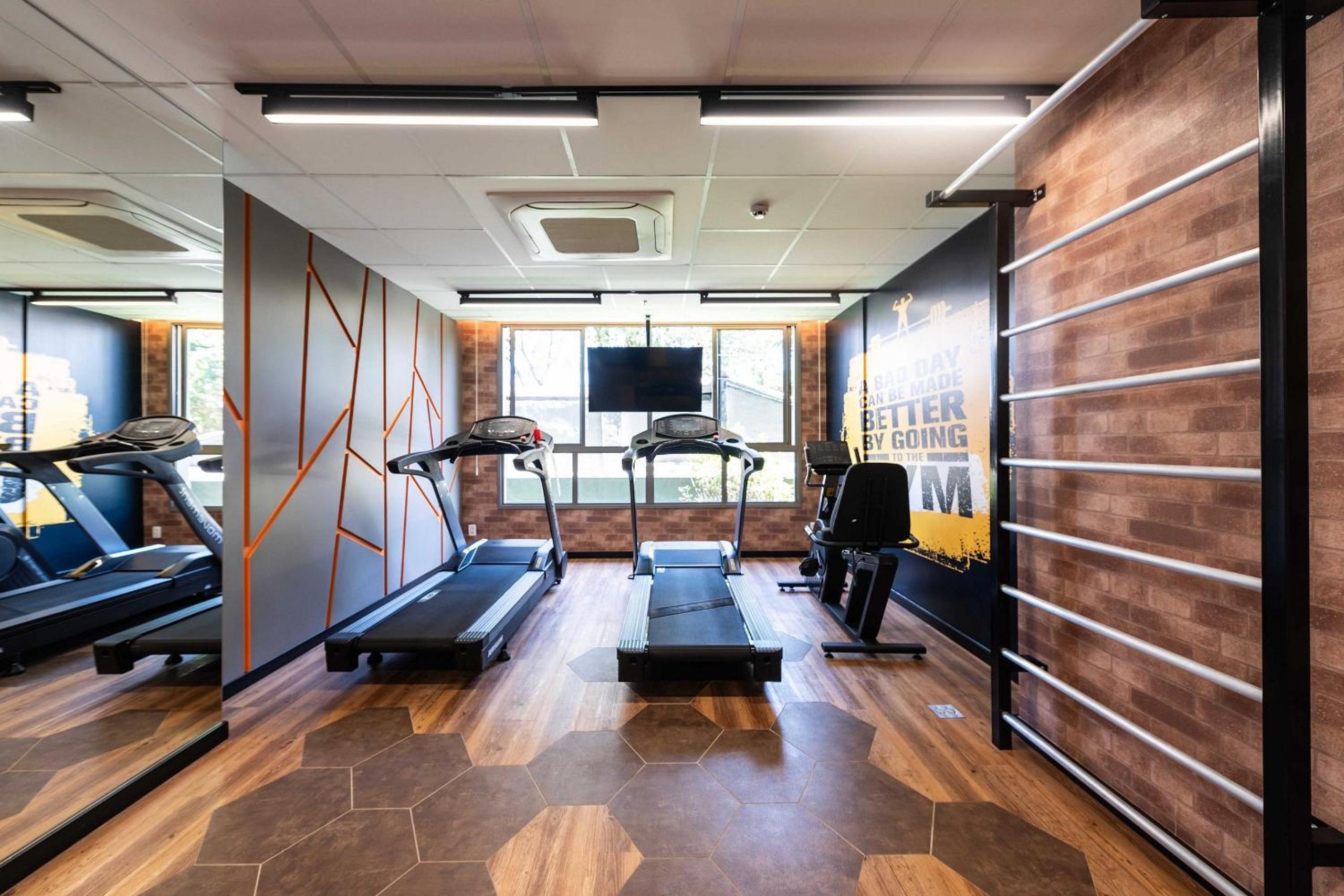 Modern and Comfortable Apartments In the Heart of Vila Mariana Close to Metro Santa Cruz