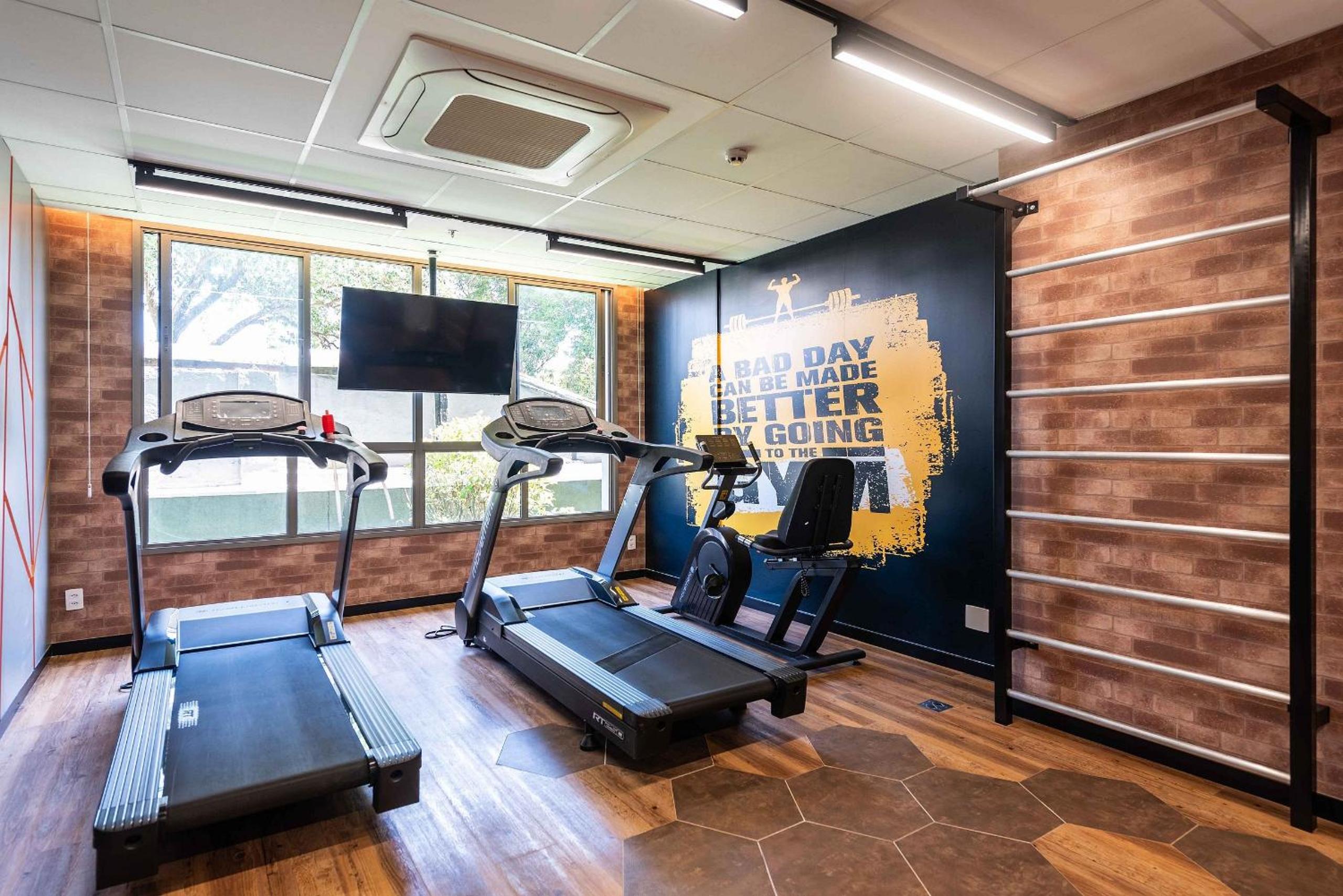 Modern and Comfortable Apartments In the Heart of Vila Mariana Close to Metro Santa Cruz
