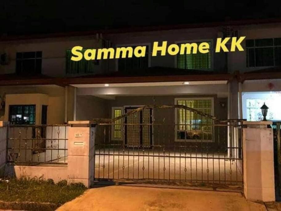 Samma HomeStay Double Storey Terrace House photo 1
