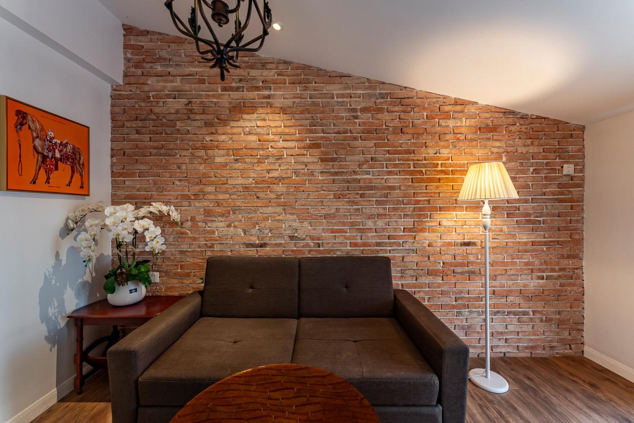 Golden Star Apartment & Hotel