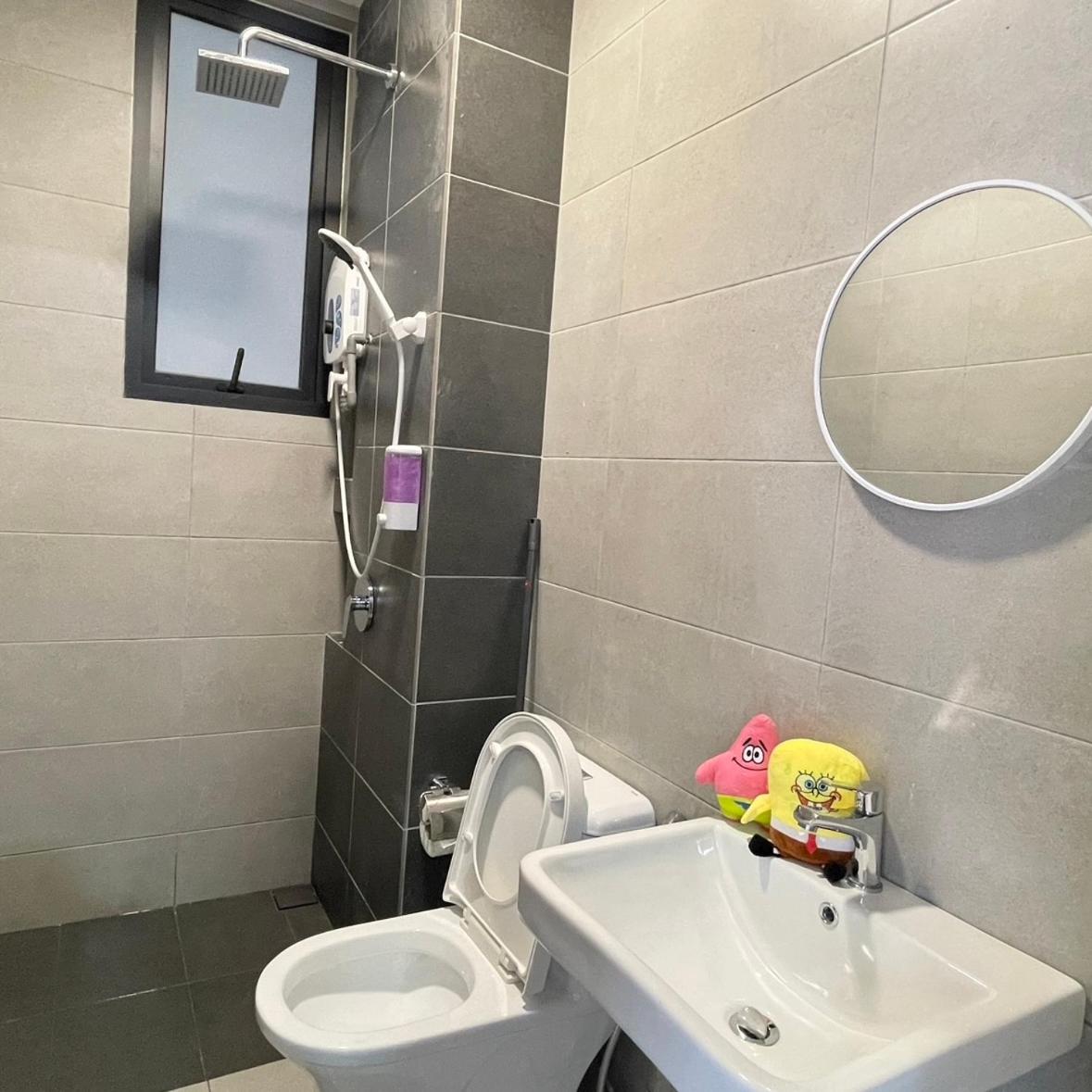 Urban Suites 2BR #SelfCheck-in #6Pax #TopFacilities photo 8