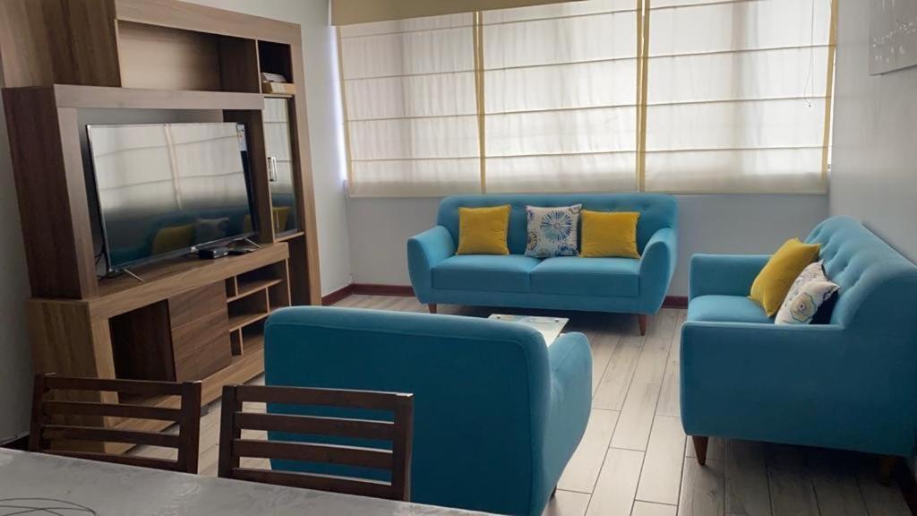 Miraflores Bliss: Tu Hogar en el Corazón de Perú view 2