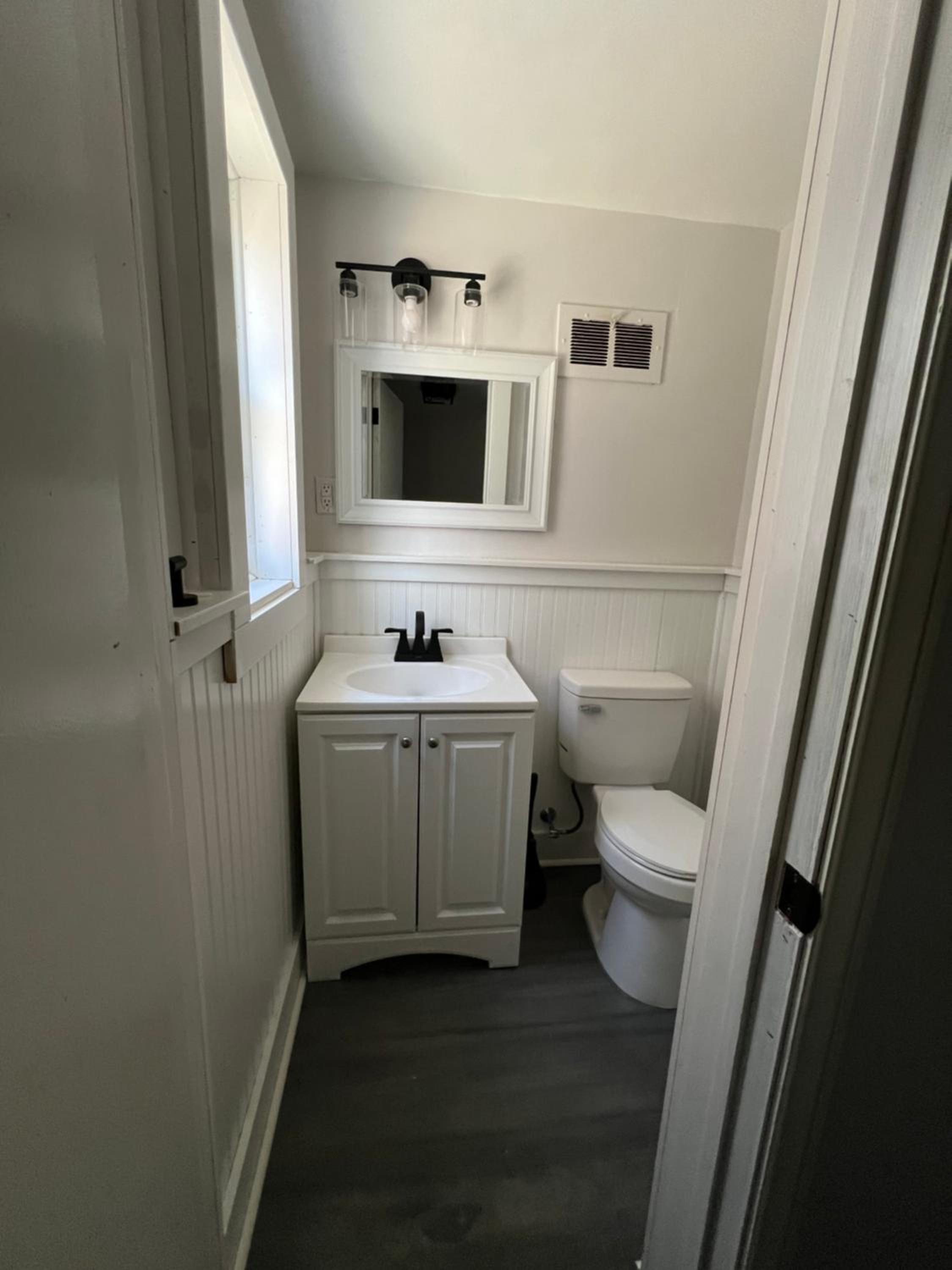 Beautiful 4 Bedroom Detroit Home