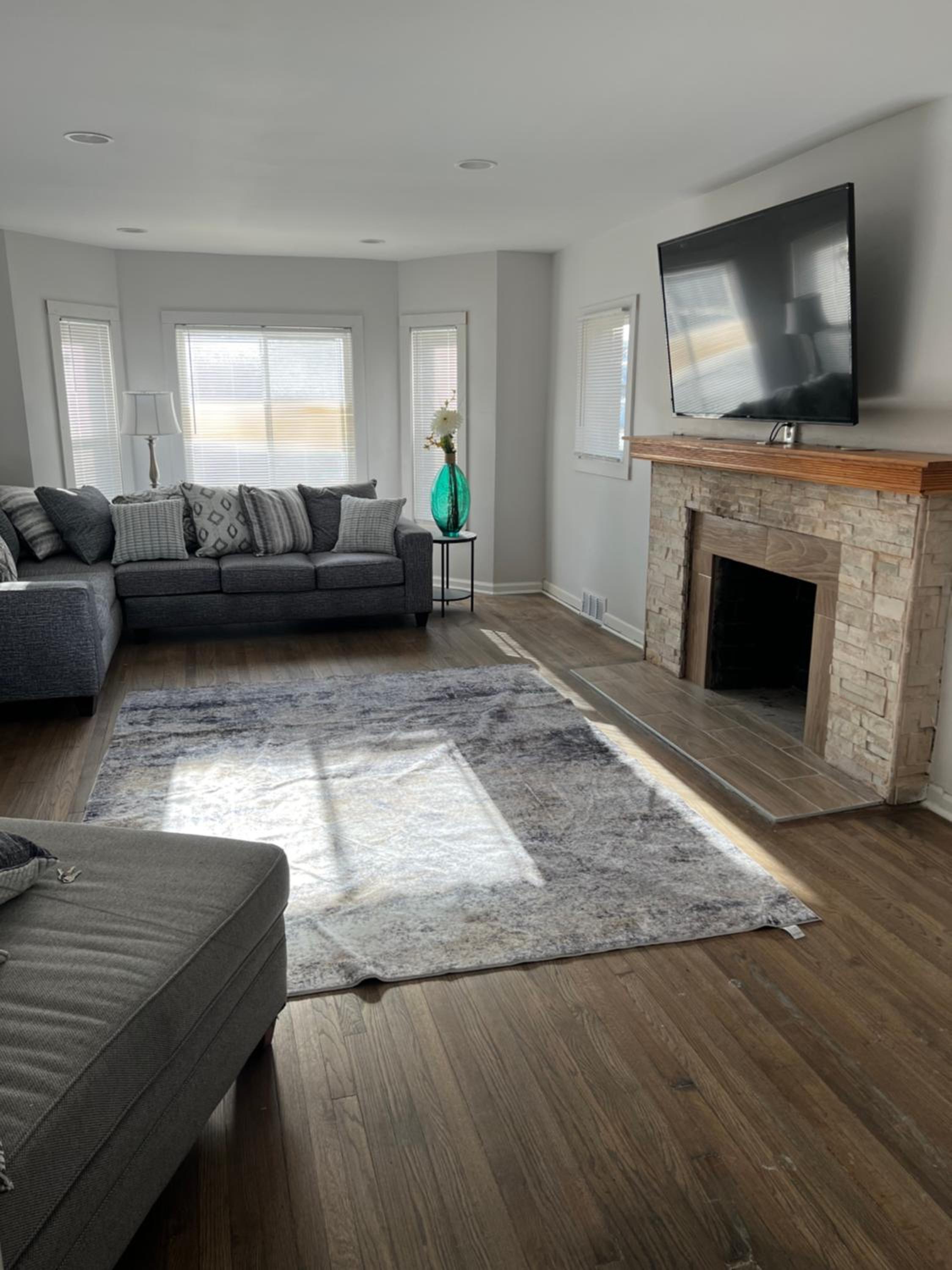 Beautiful 4 Bedroom Detroit Home