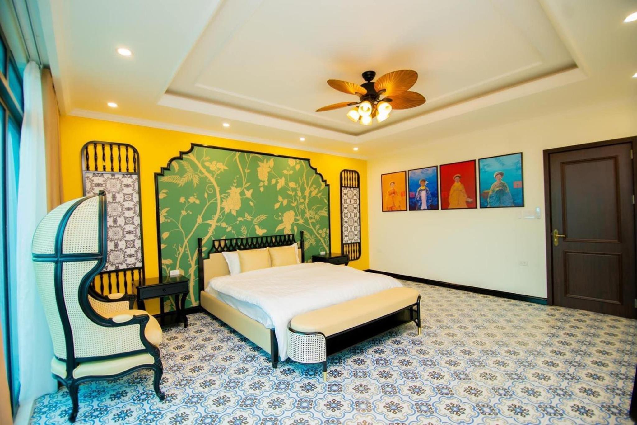 Indochine Ha Long Villa view 2