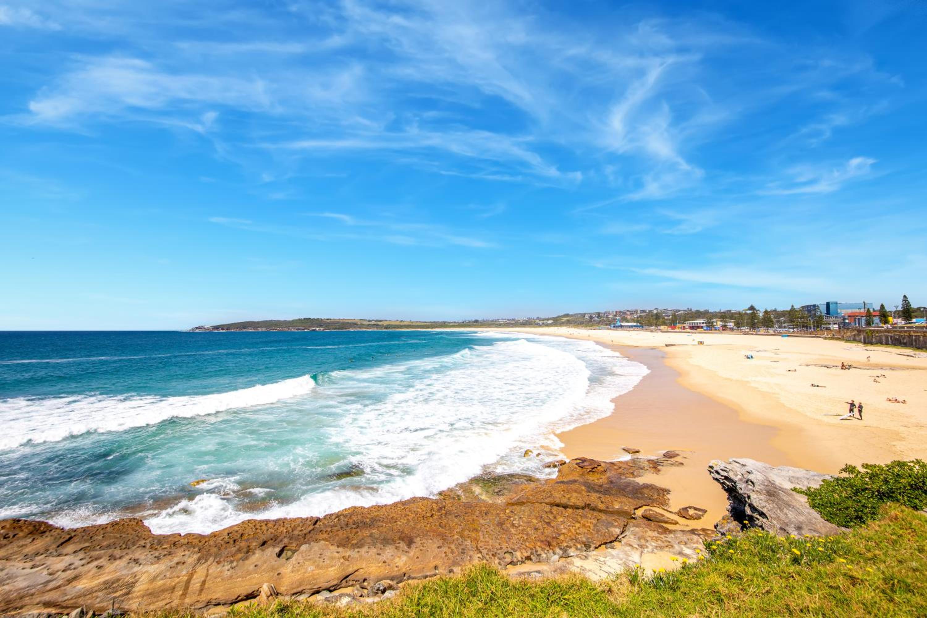 Ocean View 1 bedroom Private Apartment next to Maroubra Beach