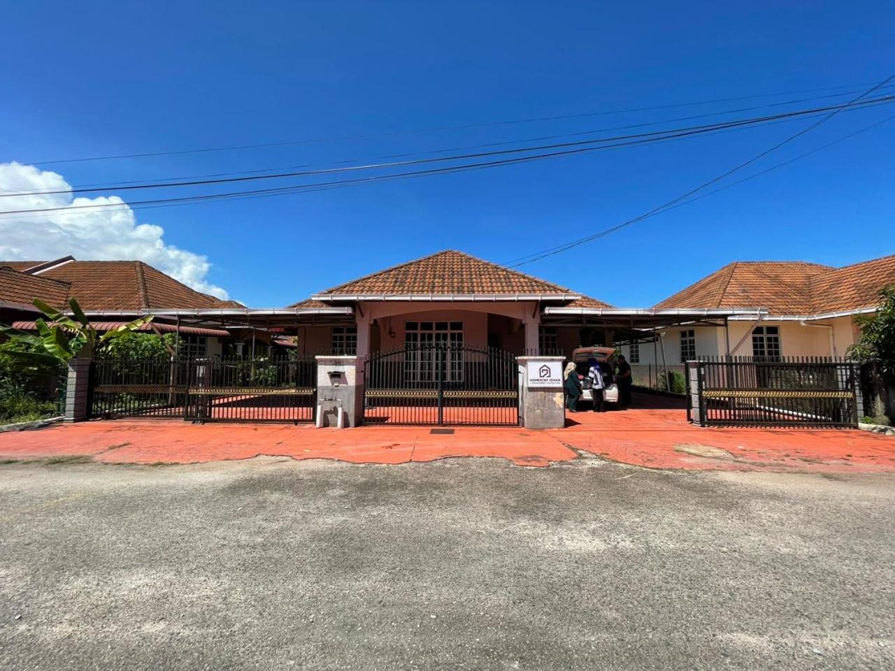 HOMESTAY IZHAN BANDAR KUALA TERENGGANU view 2