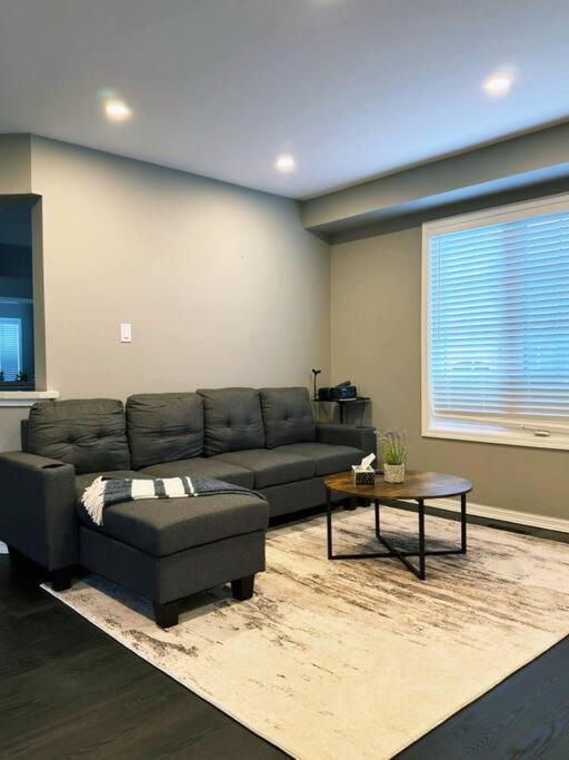 Spacious + Minimalistic Home in Whitby