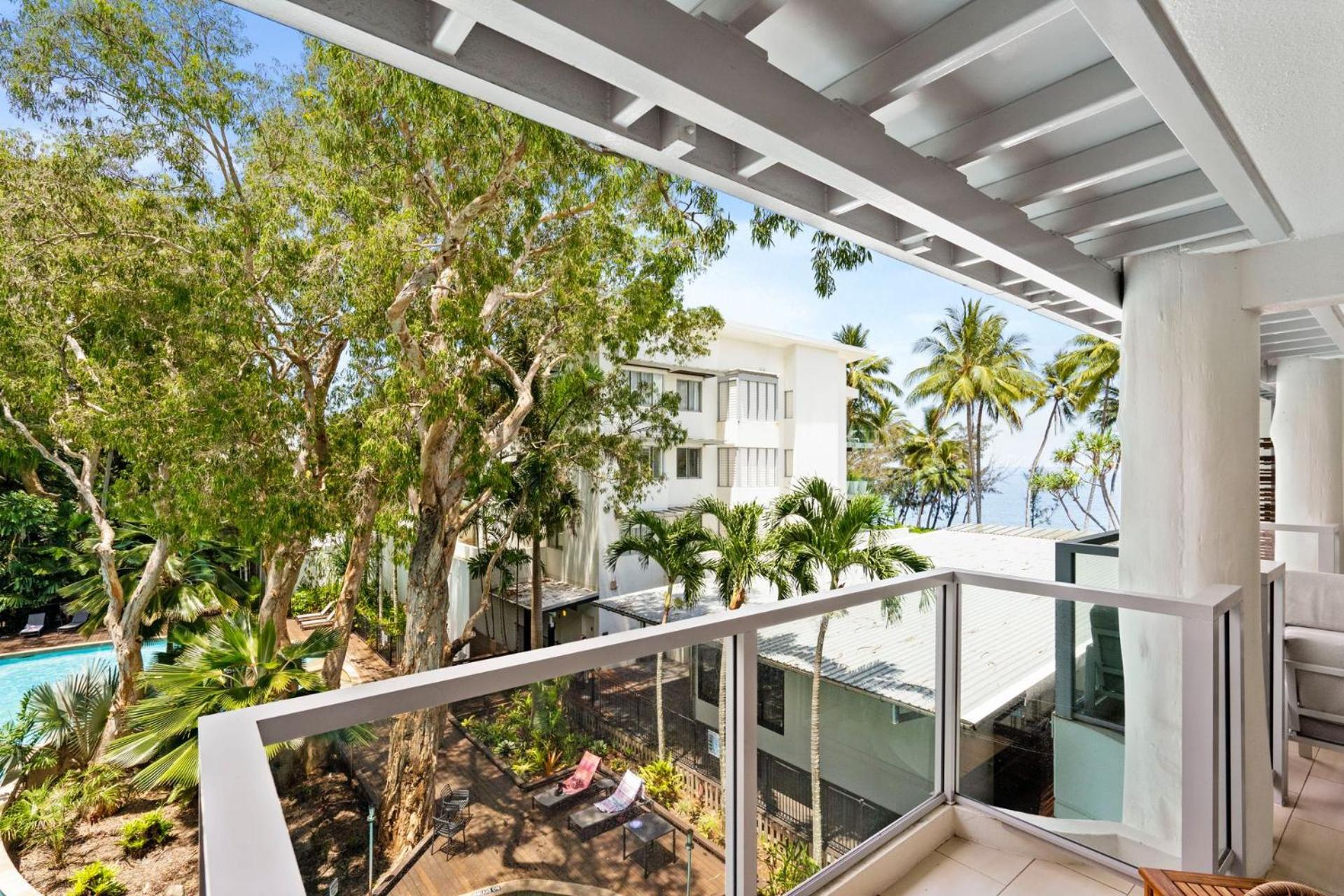 Belle Escapes Drift Beachfront Resort Suite 1305