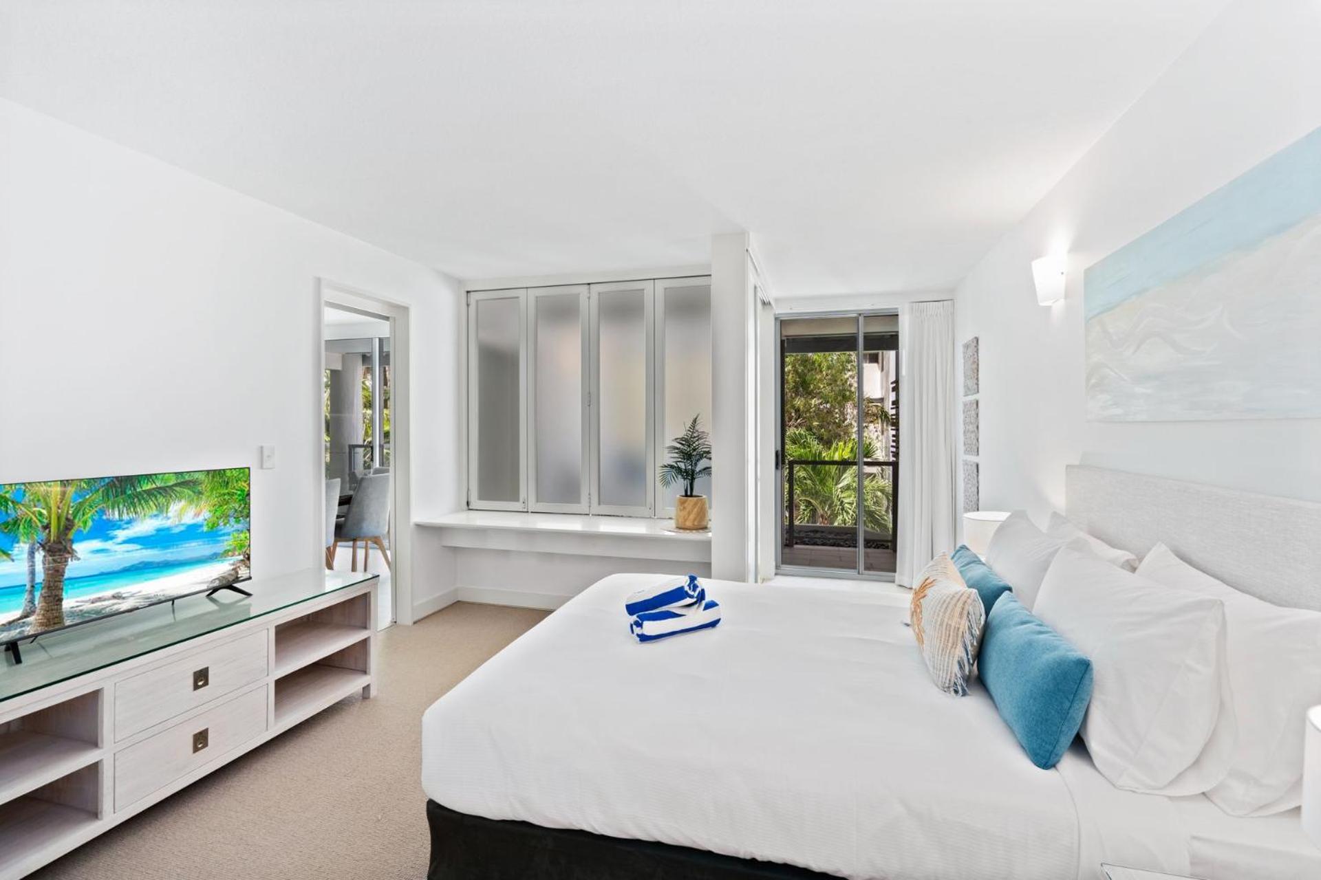 Belle Escapes Drift Beachfront Resort Suite 1305
