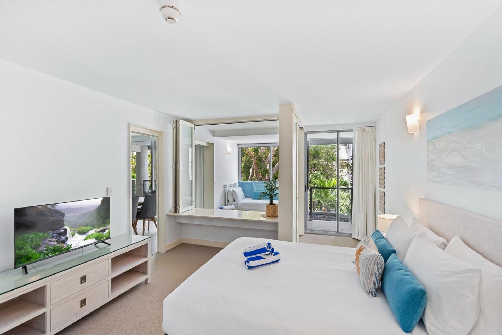 Belle Escapes Drift Beachfront Resort Suite 1305