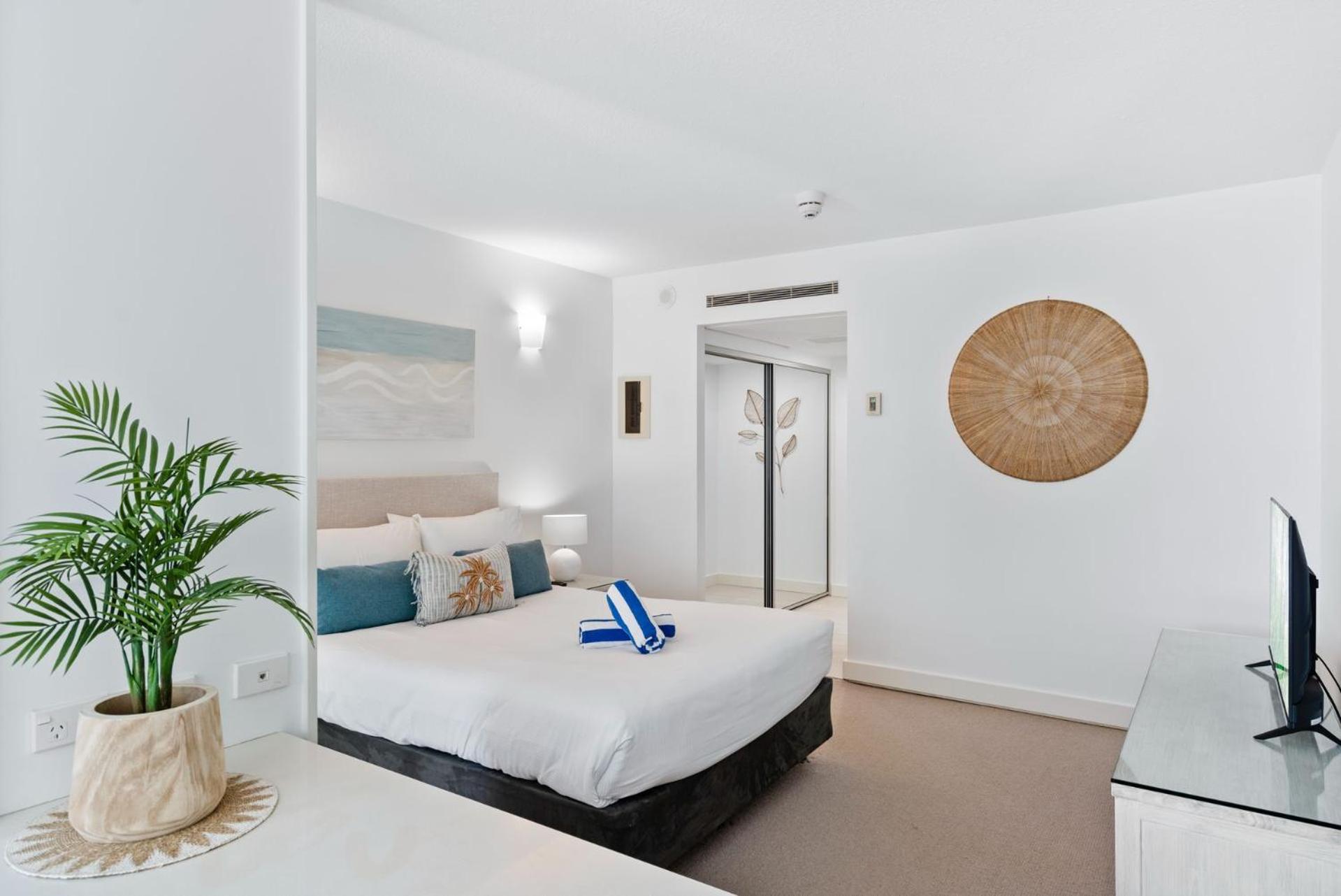 Belle Escapes Drift Beachfront Resort Suite 1305