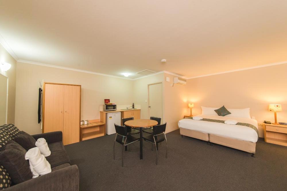 Harbour Sails Motor Inn - Property Image 4