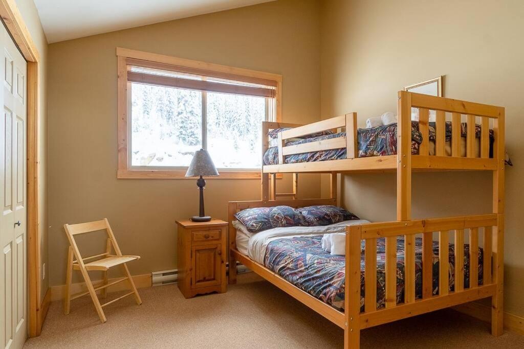 Eagle Ridge Pet-Friendly Chalet