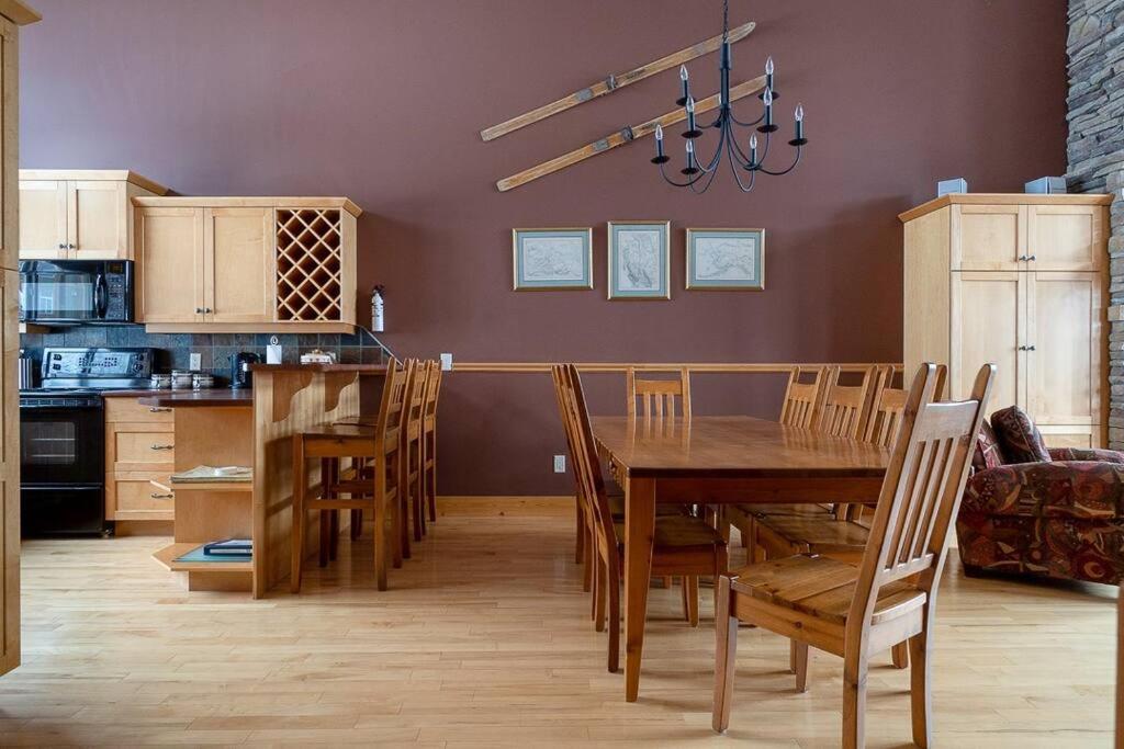 Eagle Ridge Pet-Friendly Chalet
