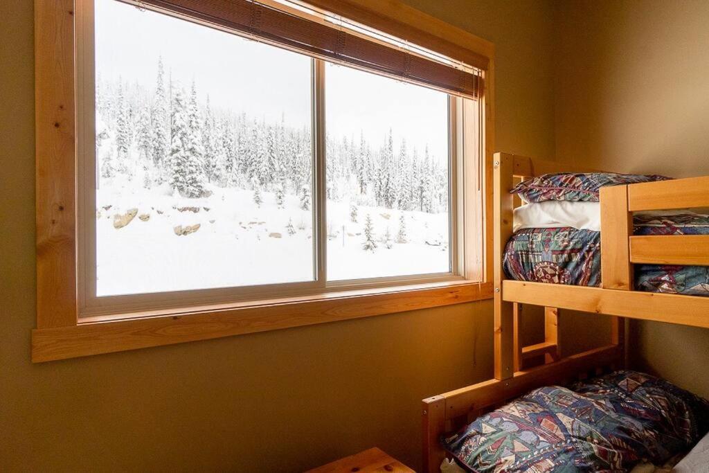 Eagle Ridge Pet-Friendly Chalet