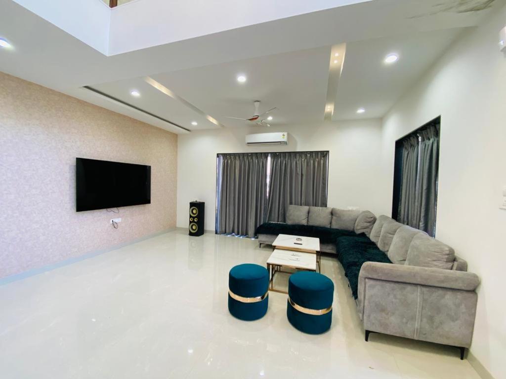 AURA 5 BHK VILLA LONAVALA