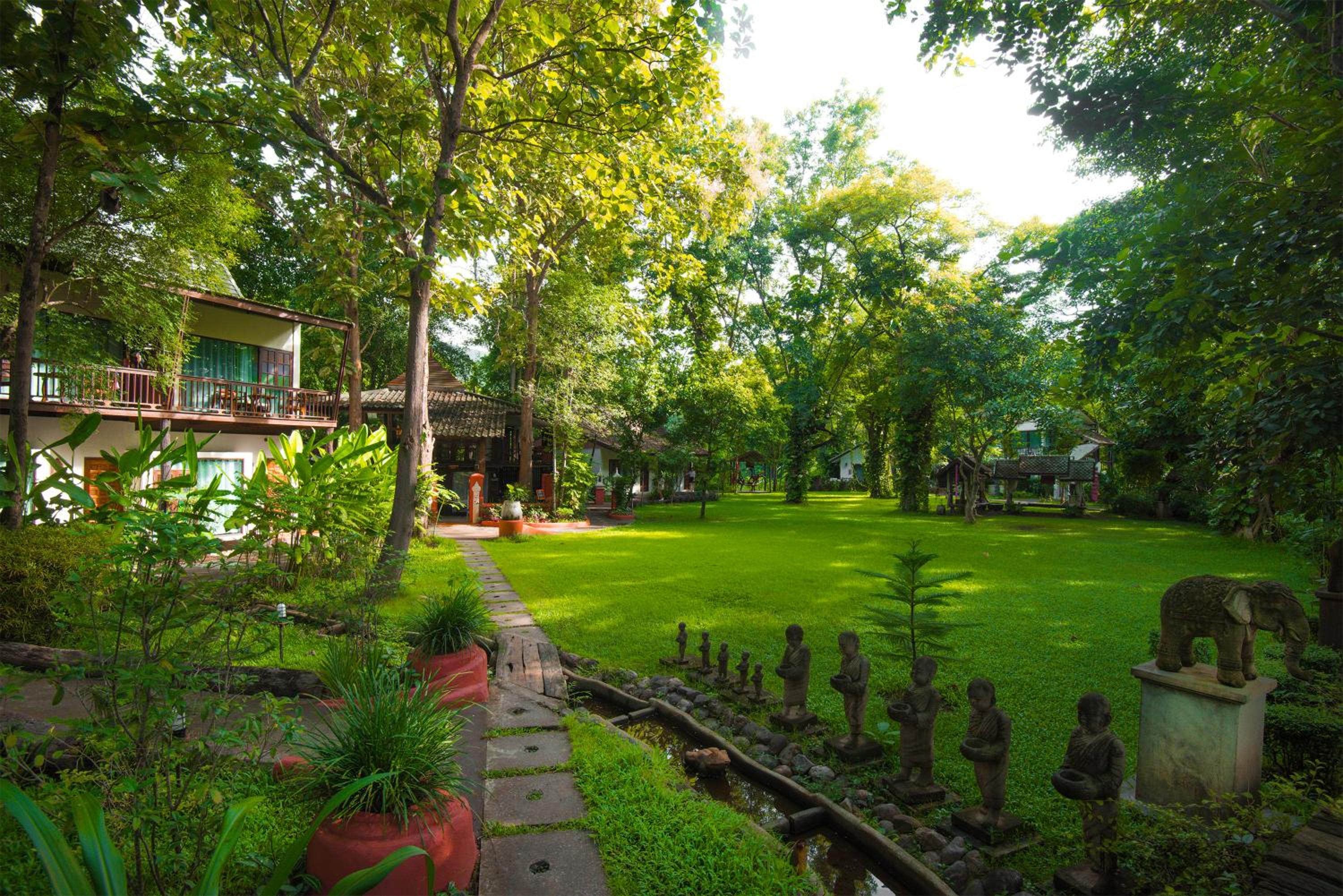 E-Outfitting Doikham Resort