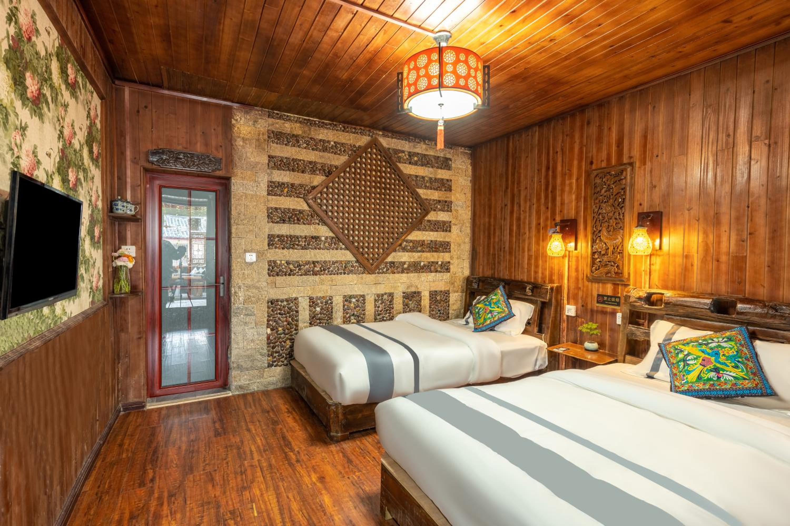 Lijiang Ancient City View Inn