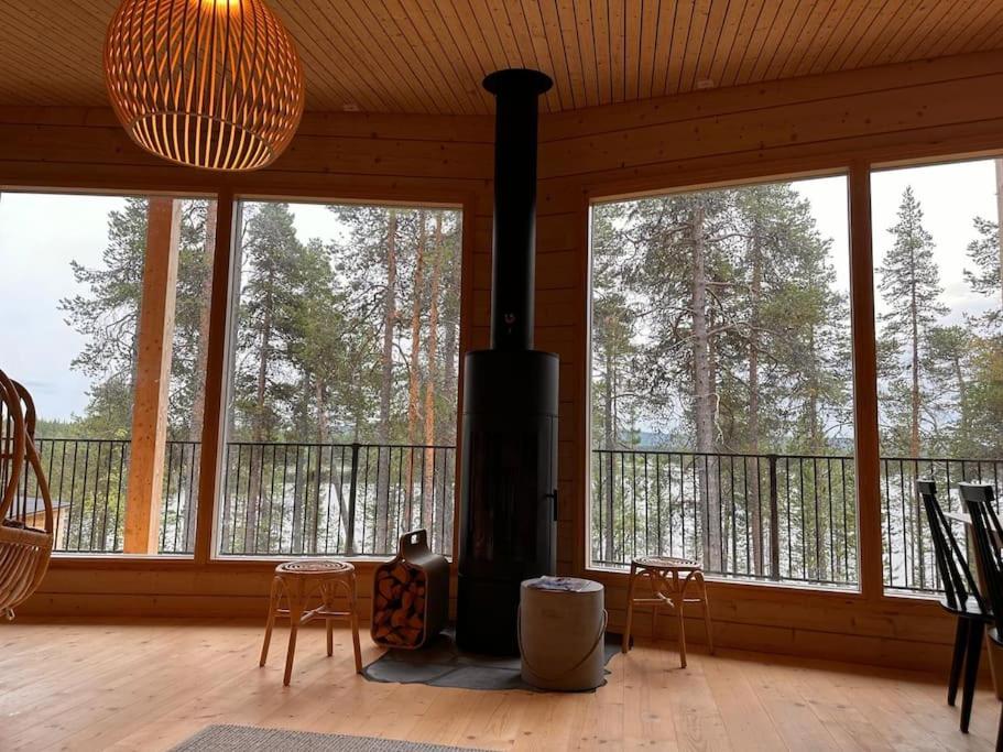 Uusi hirsimökki 7 henkilölle