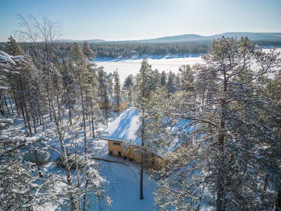 Uusi hirsimökki 7 henkilölle