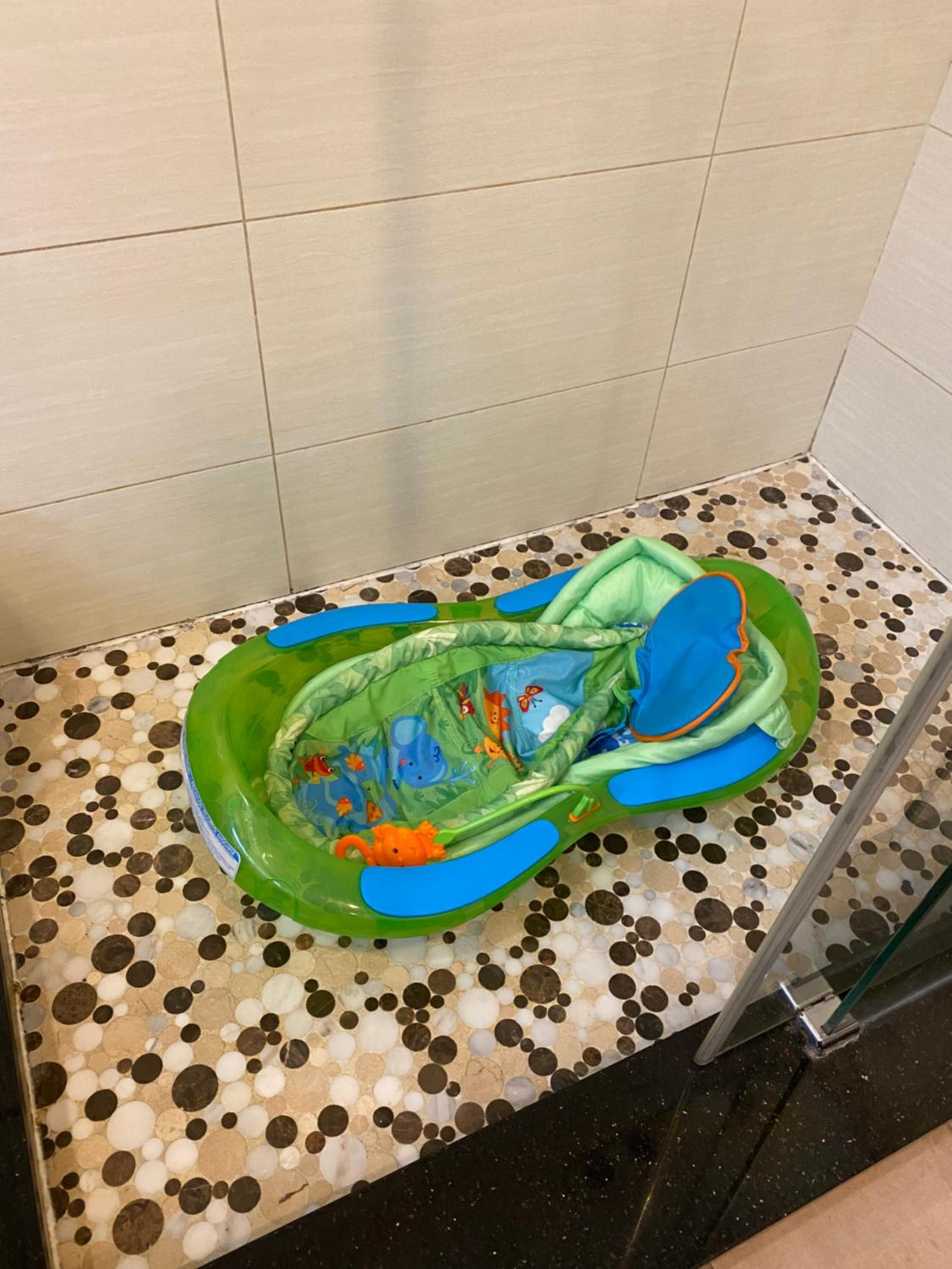 Westside Pool Home-8 min to Downtown, Yard Parking