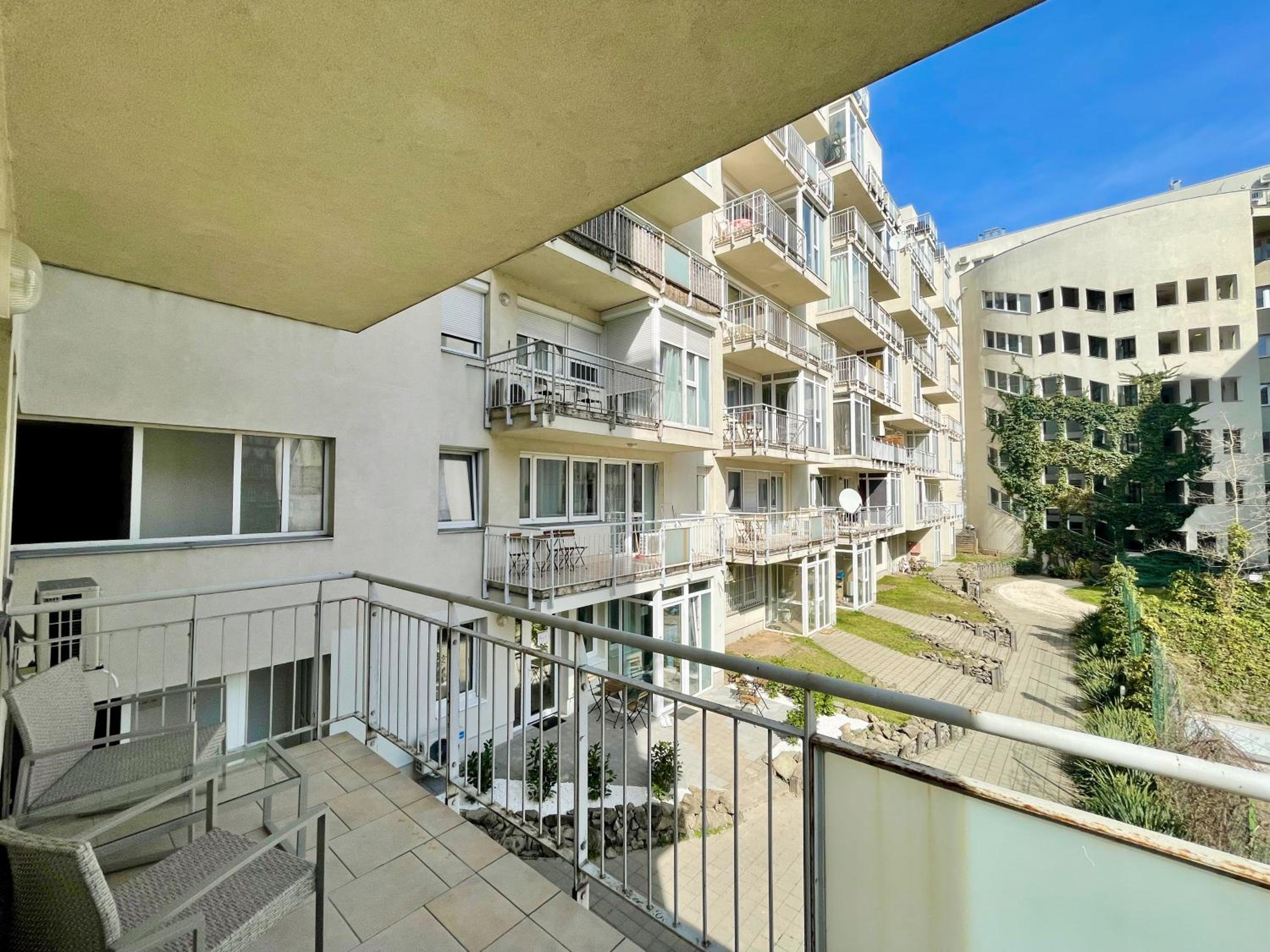 Klauzál 11 Apartment I FreeParking view 5