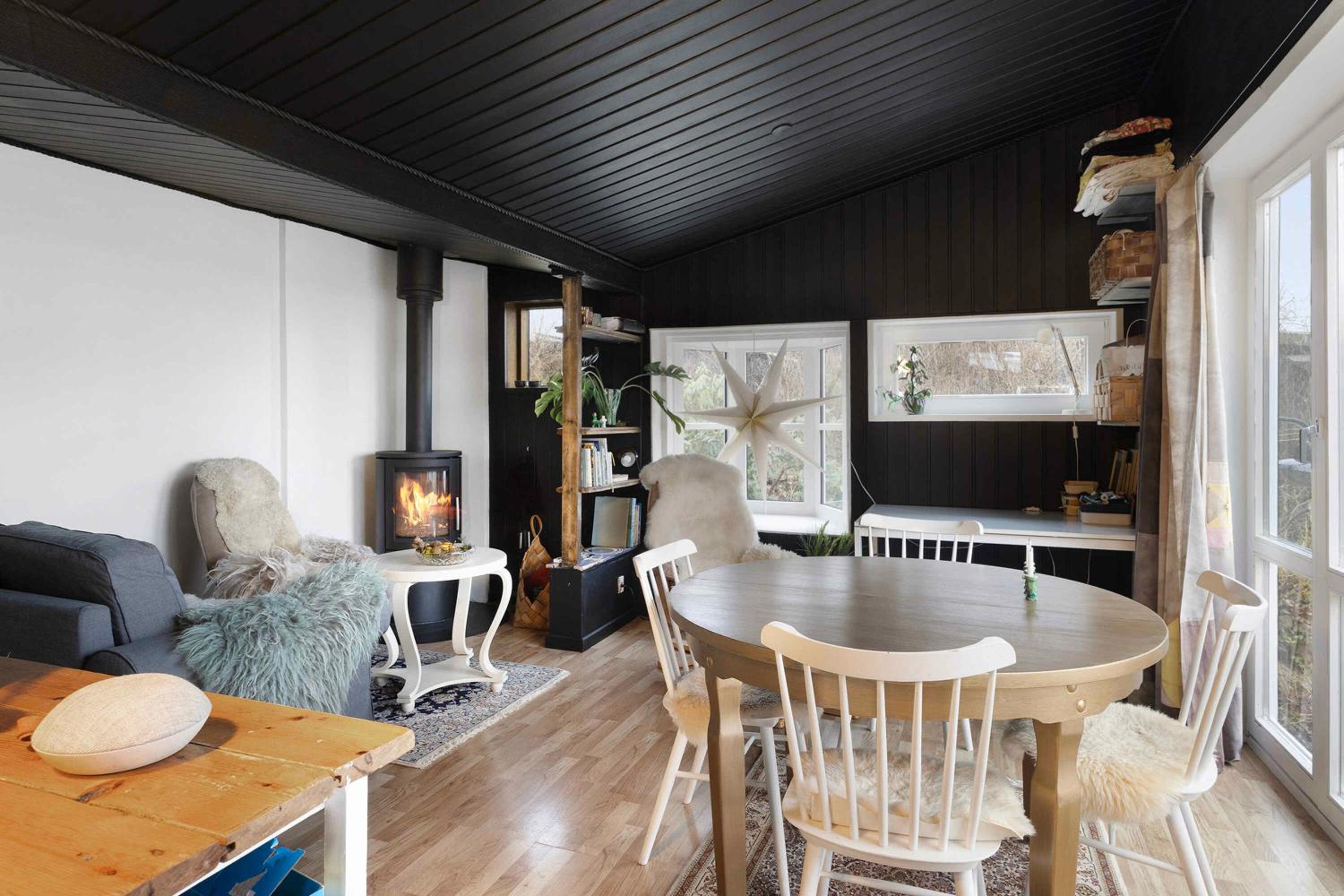Cozy Witchs House With Fjord View