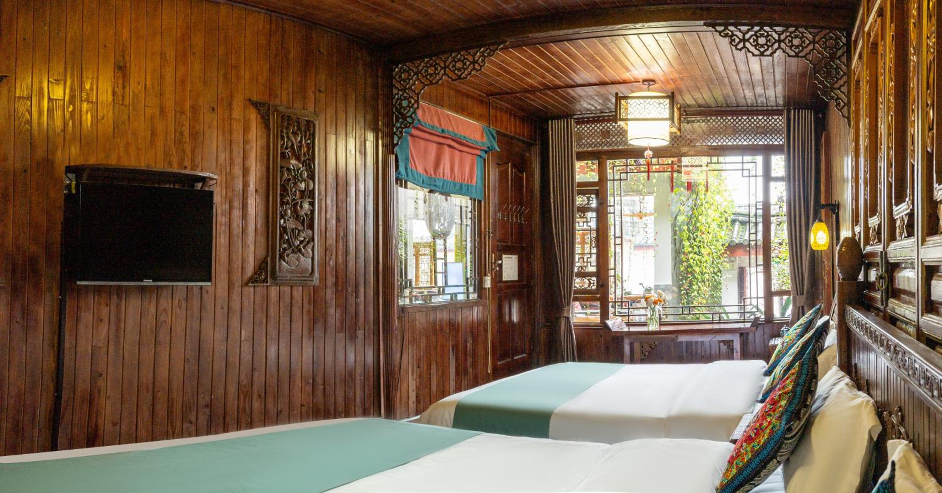 Lijiang Ancient City View Inn