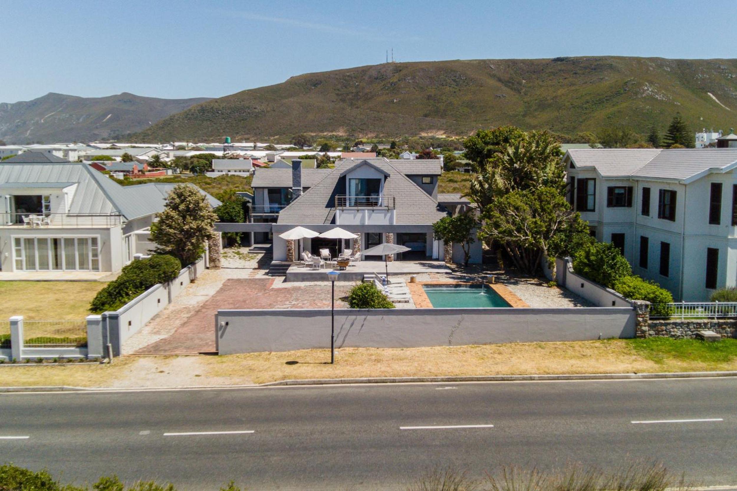 38 on Westcliff view 2